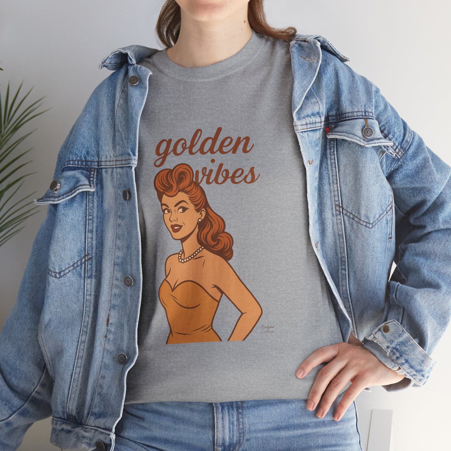 Golden Vibes – Retro Pin-Up Graphic Tee | Unisex Vintage Aesthetic T-Shirt - Madame Soulière
