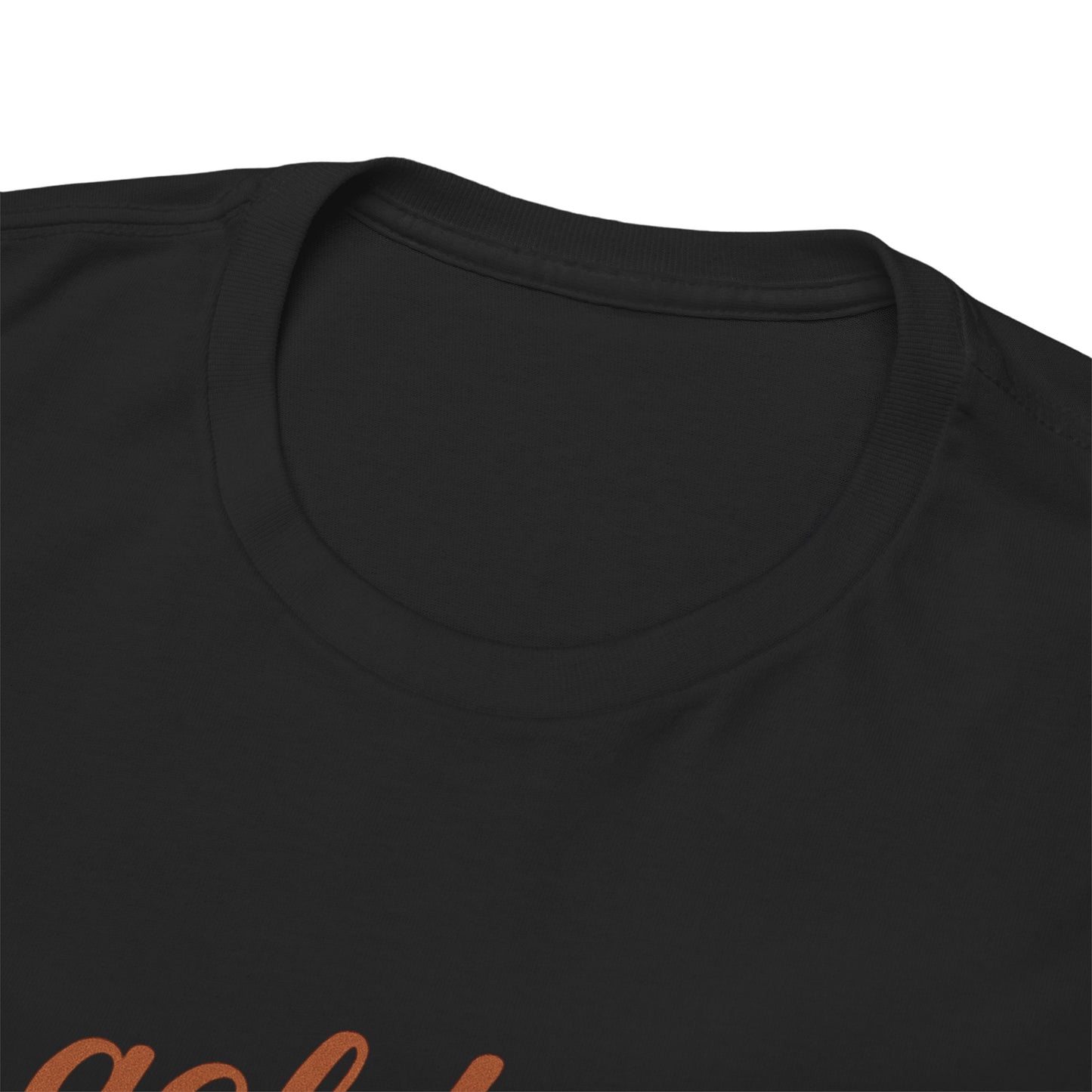 Golden Vibes – Retro Pin-Up Graphic Tee | Unisex Vintage Aesthetic T-Shirt - Madame Soulière