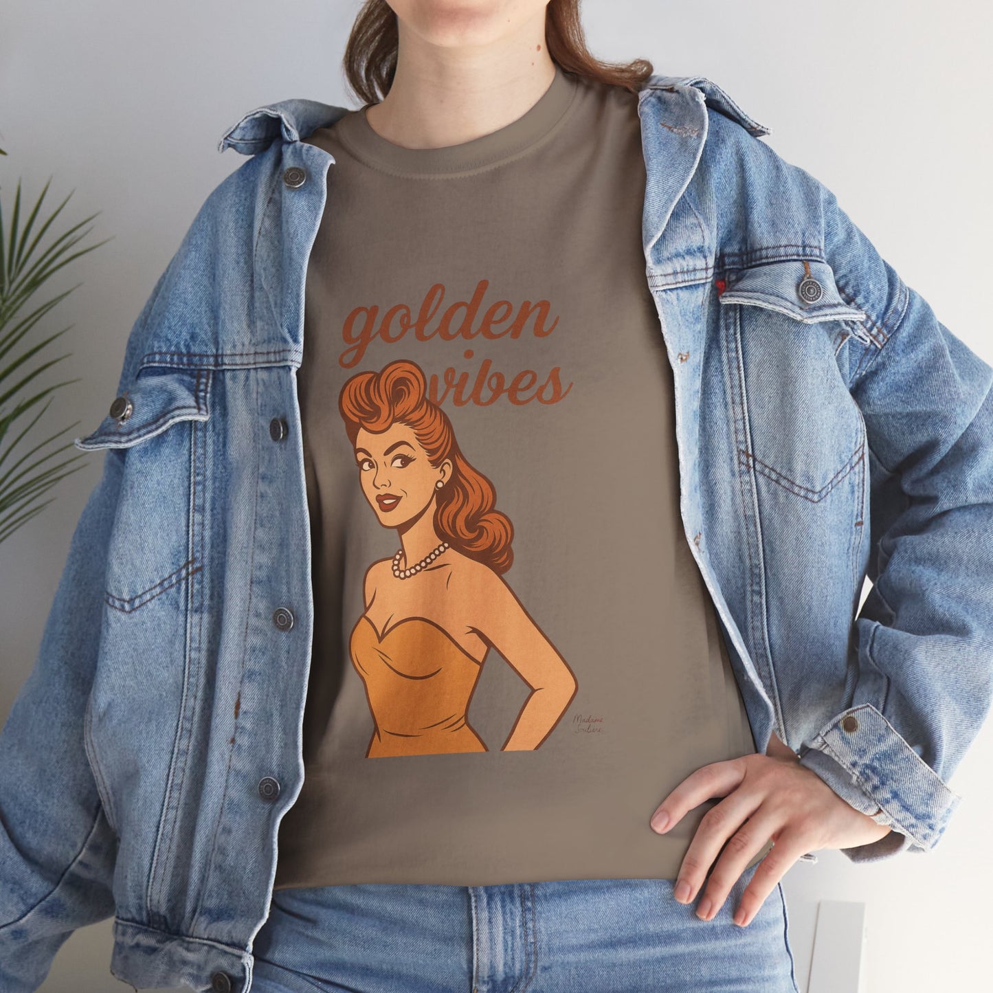 Golden Vibes – Retro Pin-Up Graphic Tee | Unisex Vintage Aesthetic T-Shirt - Madame Soulière