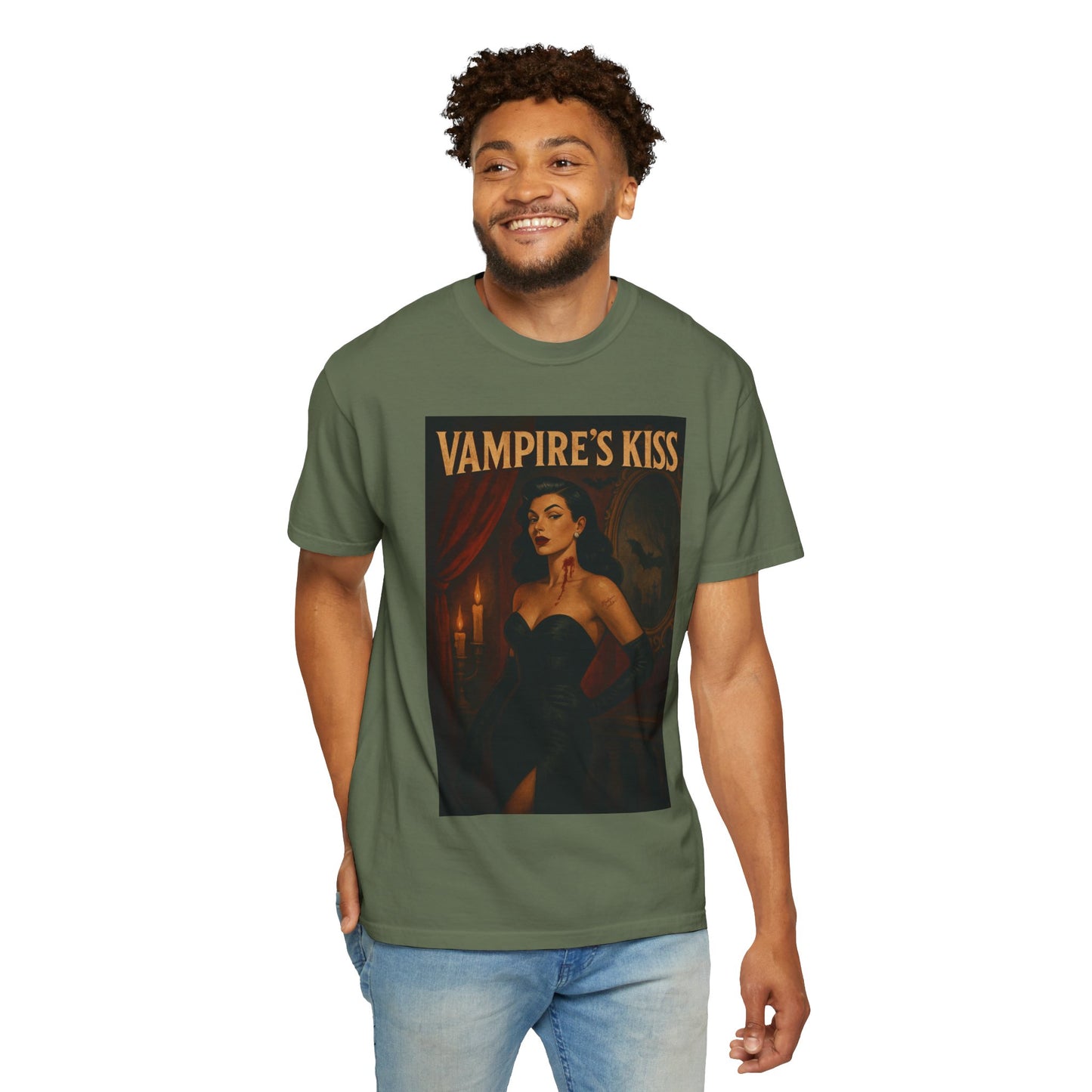 Vampire’s Kiss Halloween Unisex T-Shirt – Retro Vintage Vampire Graphic Tee, Spooky Horror Unisex Top, Gothic Scary Season Shirt - Madame Soulière