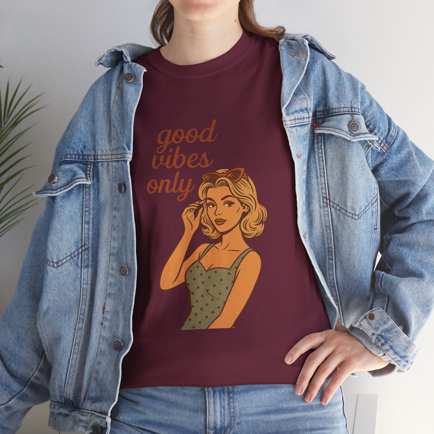 Retro Graphic Unisex T-Shirt – Good Vibes Only Vintage Pin Up Tee, 50s Inspired Feminine Empowerment Top, Spiritual Positive Energy Shirt - Madame Soulière