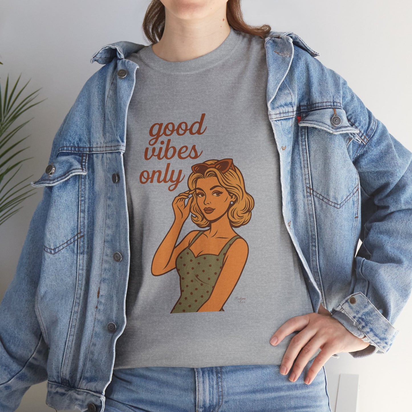 Retro Graphic Unisex T-Shirt – Good Vibes Only Vintage Pin Up Tee, 50s Inspired Feminine Empowerment Top, Spiritual Positive Energy Shirt - Madame Soulière