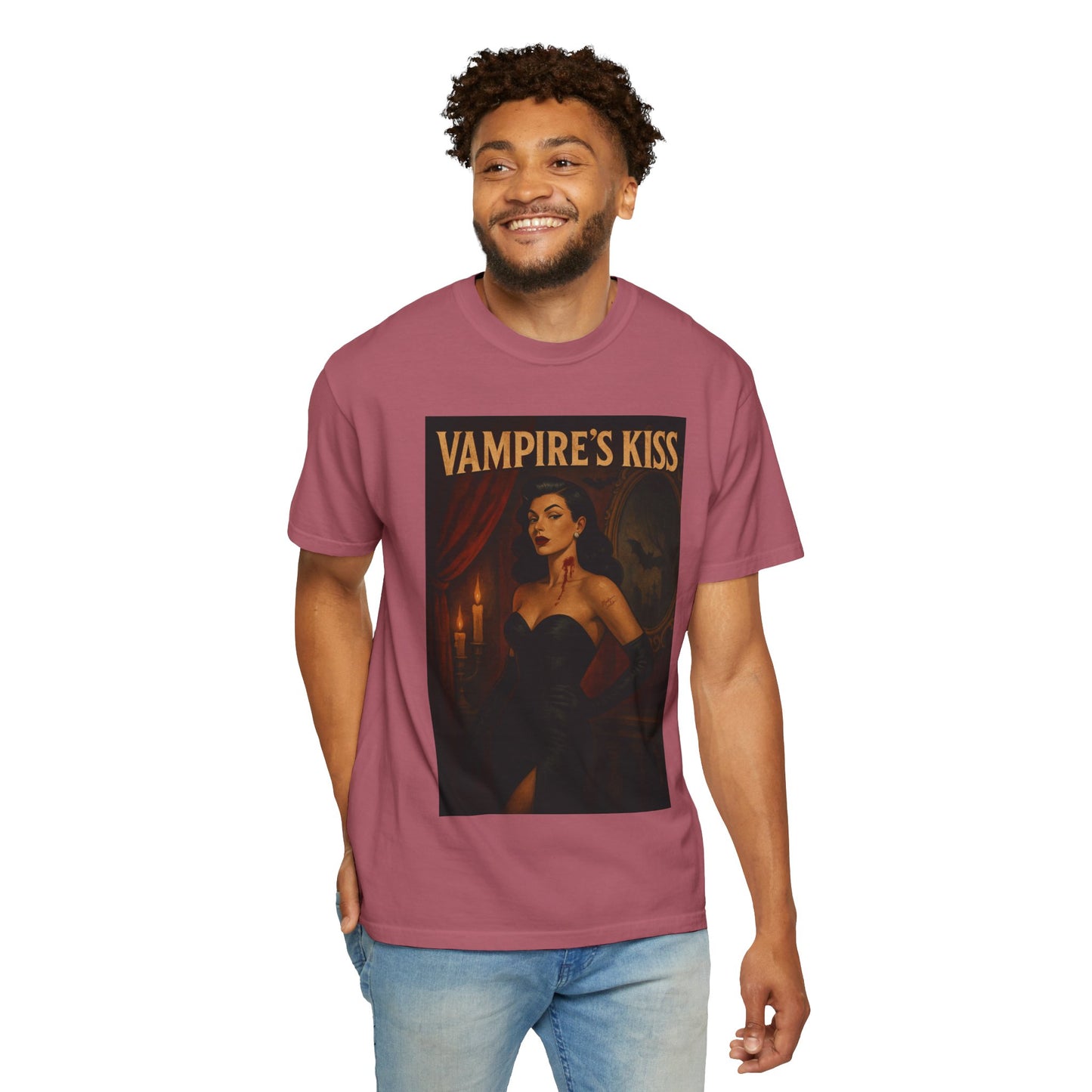 Vampire’s Kiss Halloween Unisex T-Shirt – Retro Vintage Vampire Graphic Tee, Spooky Horror Unisex Top, Gothic Scary Season Shirt - Madame Soulière