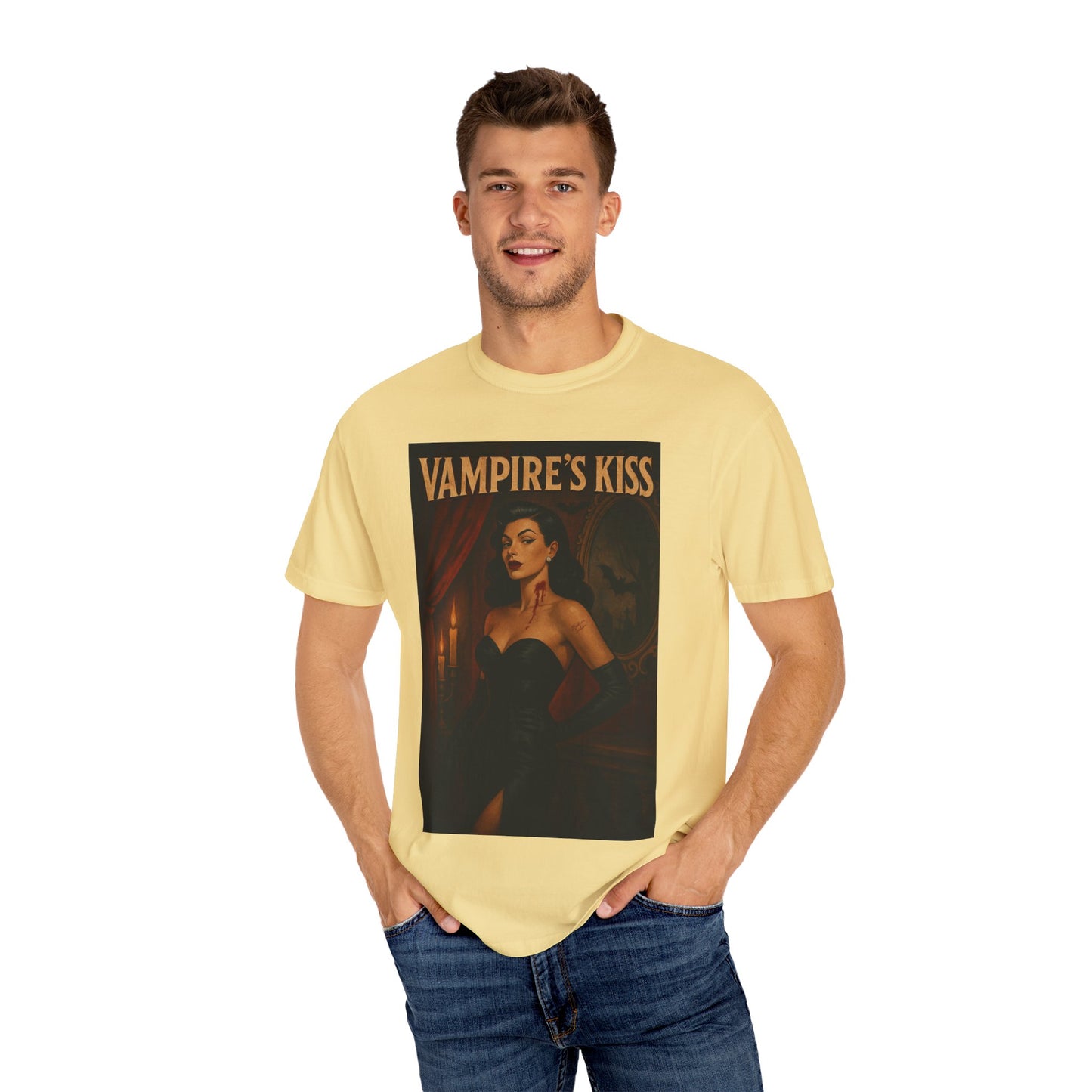 Vampire’s Kiss Halloween Unisex T-Shirt – Retro Vintage Vampire Graphic Tee, Spooky Horror Unisex Top, Gothic Scary Season Shirt - Madame Soulière