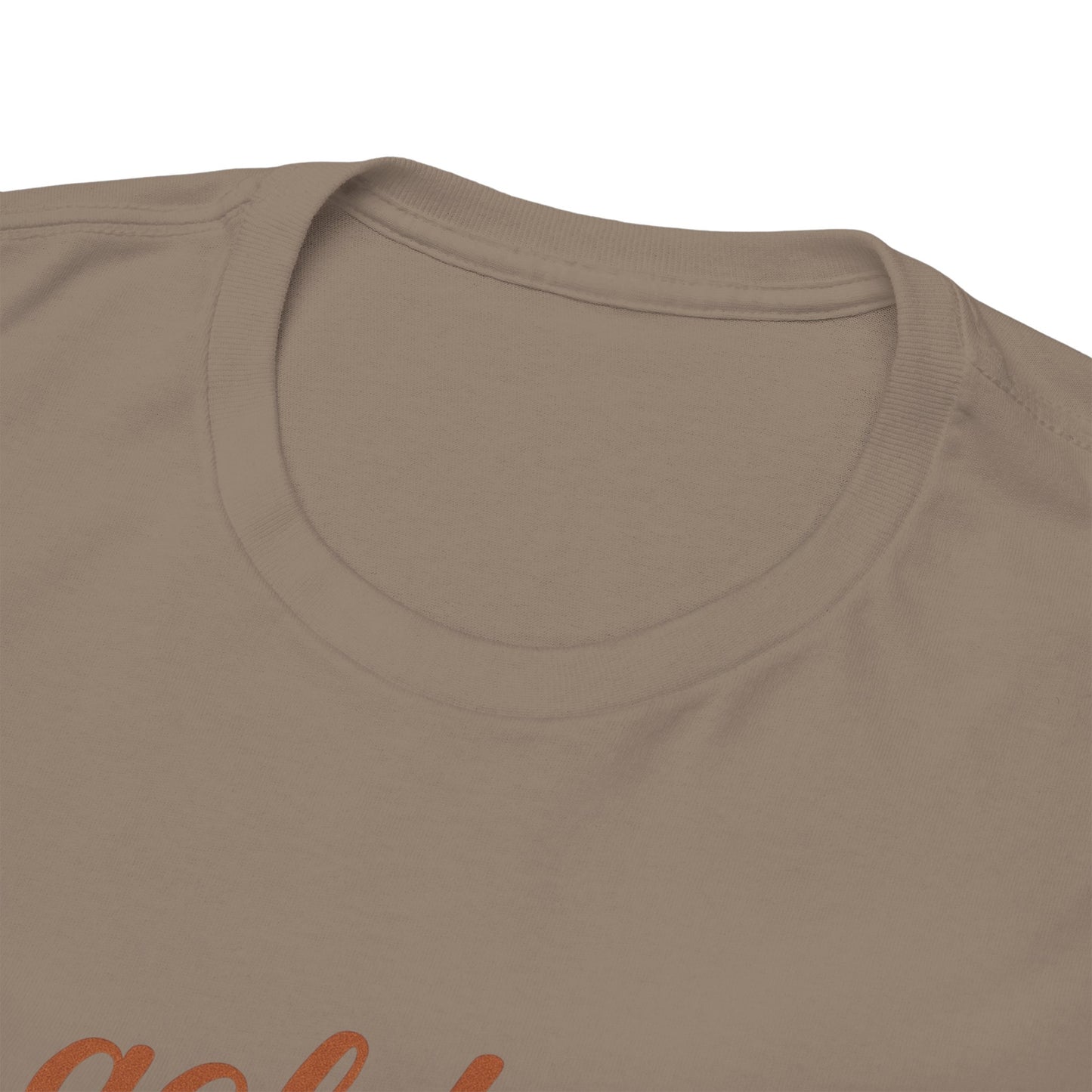 Golden Vibes – Retro Pin-Up Graphic Tee | Unisex Vintage Aesthetic T-Shirt - Madame Soulière