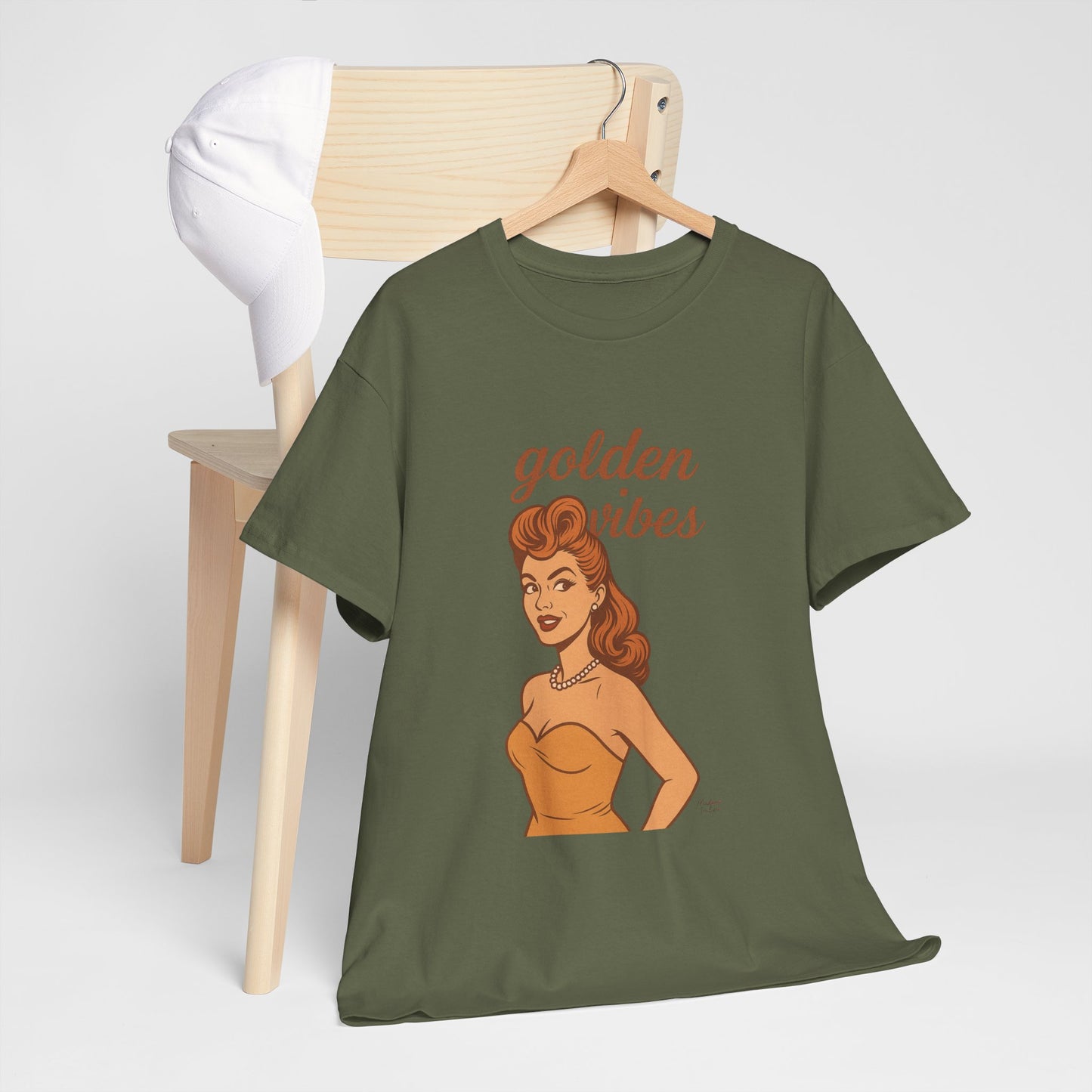 Golden Vibes – Retro Pin-Up Graphic Tee | Unisex Vintage Aesthetic T-Shirt - Madame Soulière