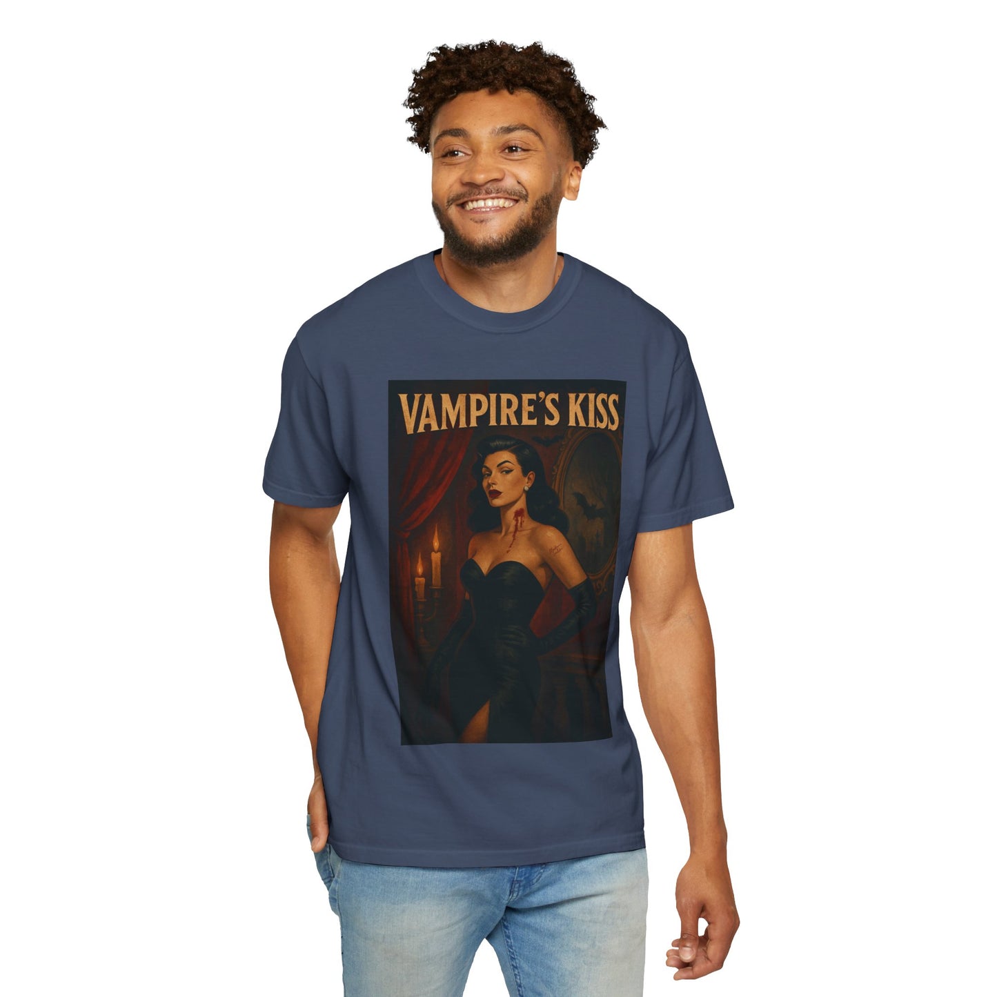 Vampire’s Kiss Halloween Unisex T-Shirt – Retro Vintage Vampire Graphic Tee, Spooky Horror Unisex Top, Gothic Scary Season Shirt - Madame Soulière