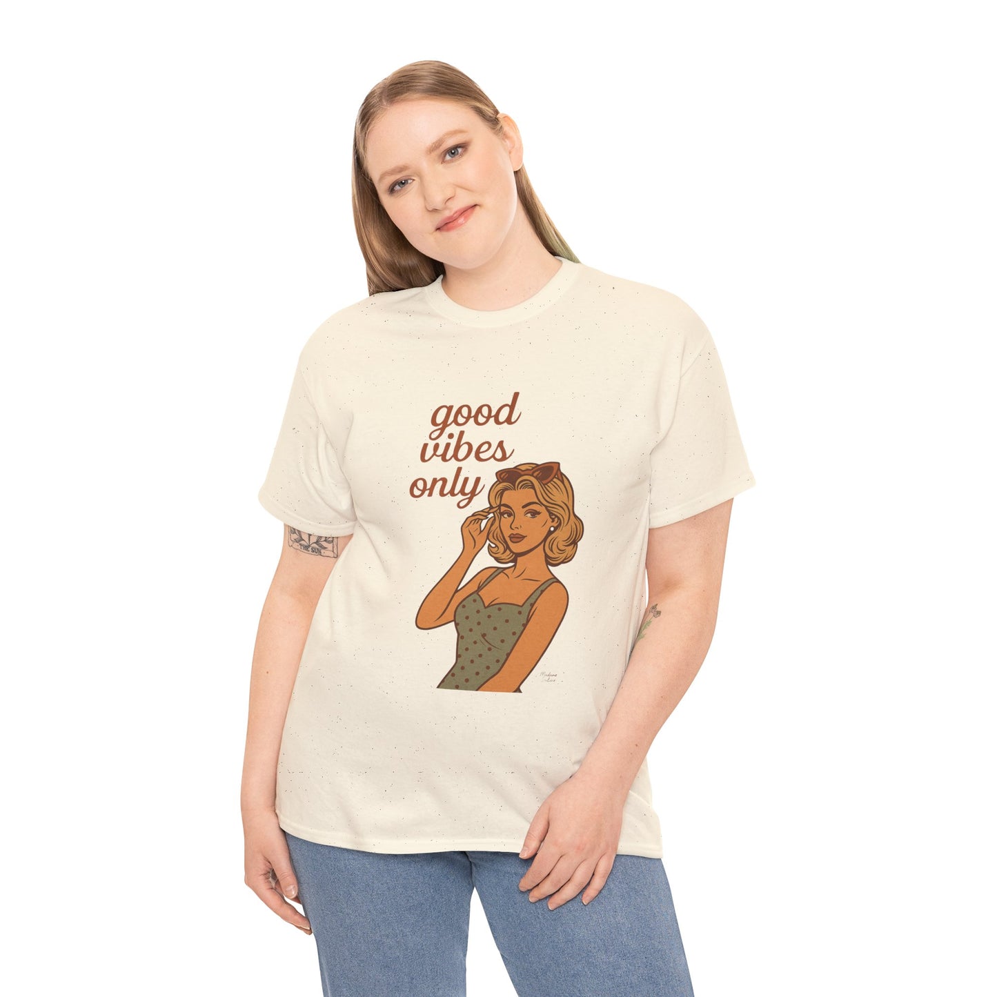 Retro Graphic Unisex T-Shirt – Good Vibes Only Vintage Pin Up Tee, 50s Inspired Feminine Empowerment Top, Spiritual Positive Energy Shirt - Madame Soulière