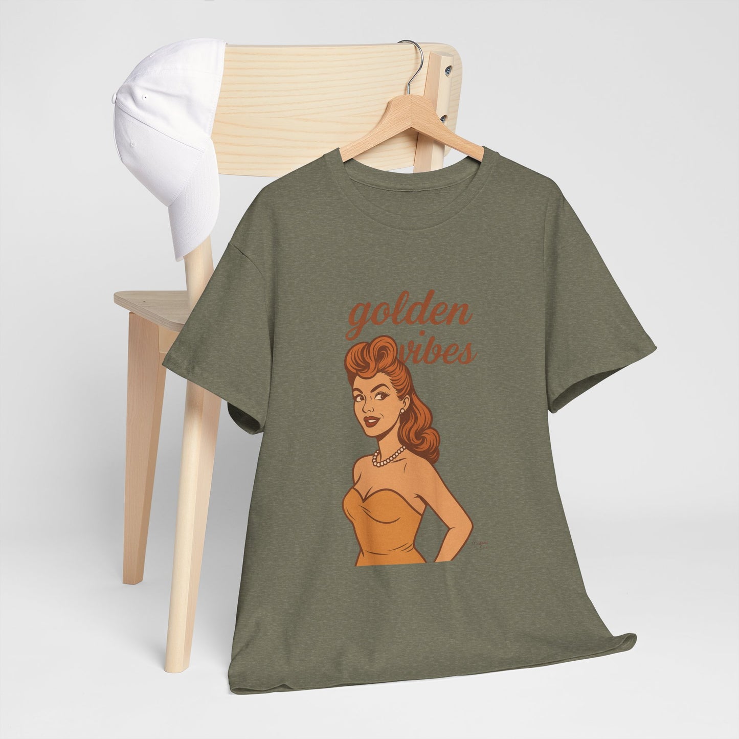 Golden Vibes – Retro Pin-Up Graphic Tee | Unisex Vintage Aesthetic T-Shirt - Madame Soulière