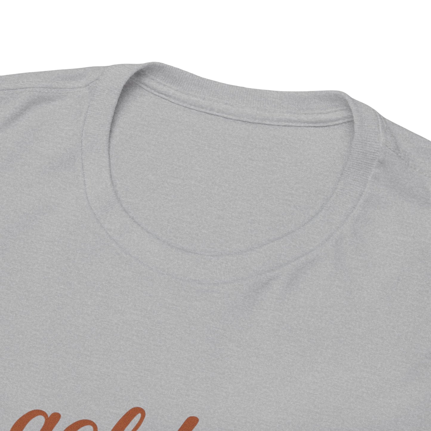 Golden Vibes – Retro Pin-Up Graphic Tee | Unisex Vintage Aesthetic T-Shirt - Madame Soulière