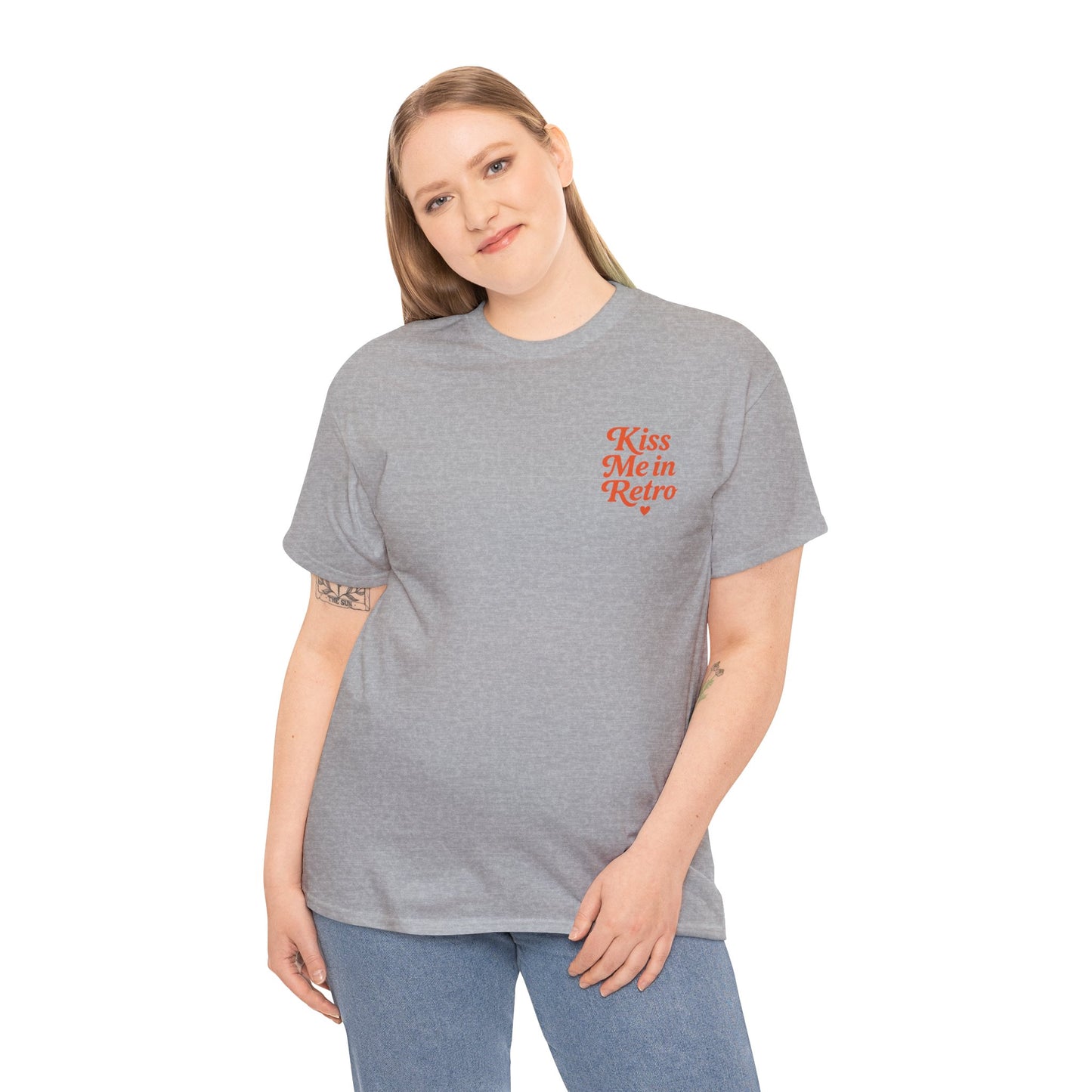 Retro Mini Slogan Unisex T-Shirt – Kiss Me in Retro Graphic Tee, Vintage Pin Up Inspired Top, 50s Rockabilly Style, Feminine Retro Statement Shirt - Madame Soulière