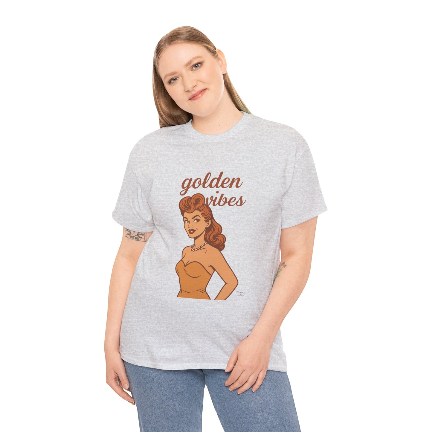 Golden Vibes – Retro Pin-Up Graphic Tee | Unisex Vintage Aesthetic T-Shirt - Madame Soulière