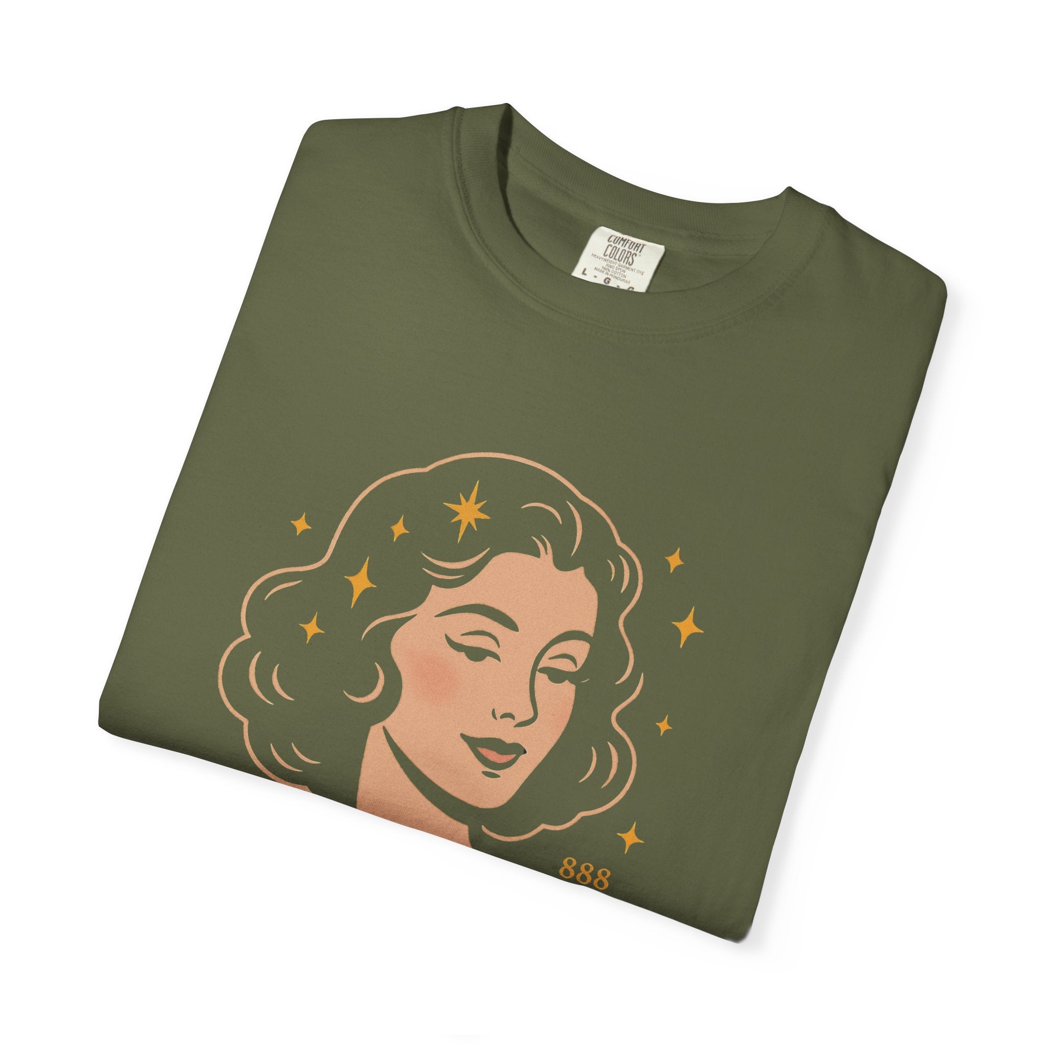 Divine Darling – Retro Pin-Up Vintage T-Shirt