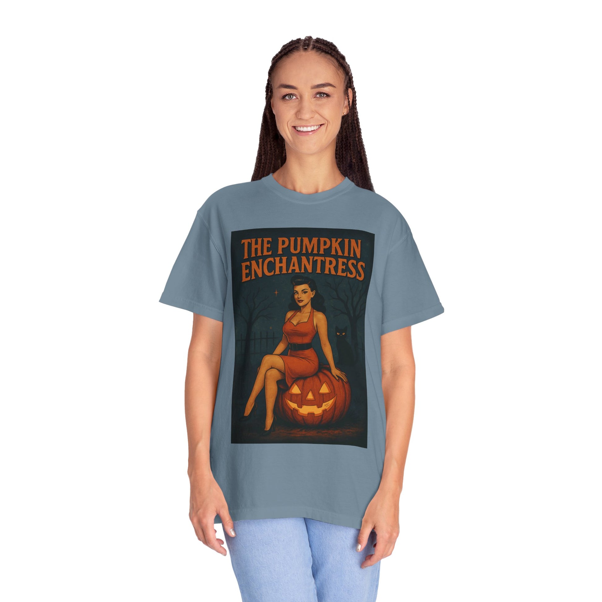 The Pumpkin Enchantress Halloween Unisex T-Shirt – Retro Witch Graphic Tee, Vintage Pumpkin Horror Top, Spooky Unisex Scary Season Shirt - Madame Soulière