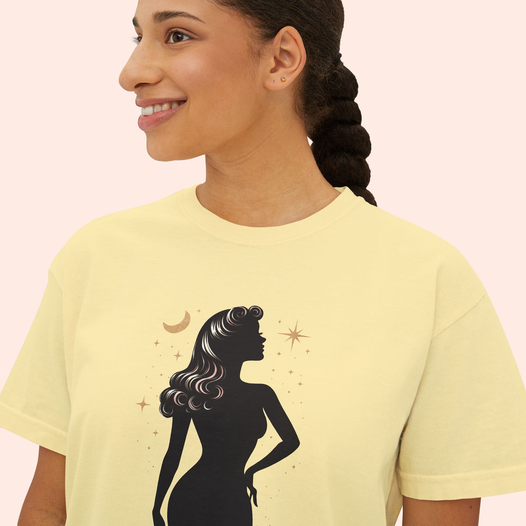 Divine Feminine Silhouette – Retro Celestial Graphic Boxy T-Shirt