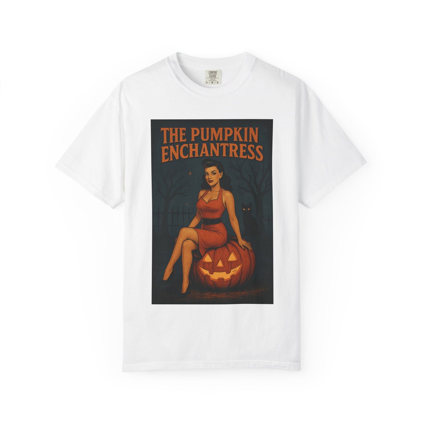 The Pumpkin Enchantress Halloween Unisex T-Shirt – Retro Witch Graphic Tee, Vintage Pumpkin Horror Top, Spooky Unisex Scary Season Shirt - Madame Soulière
