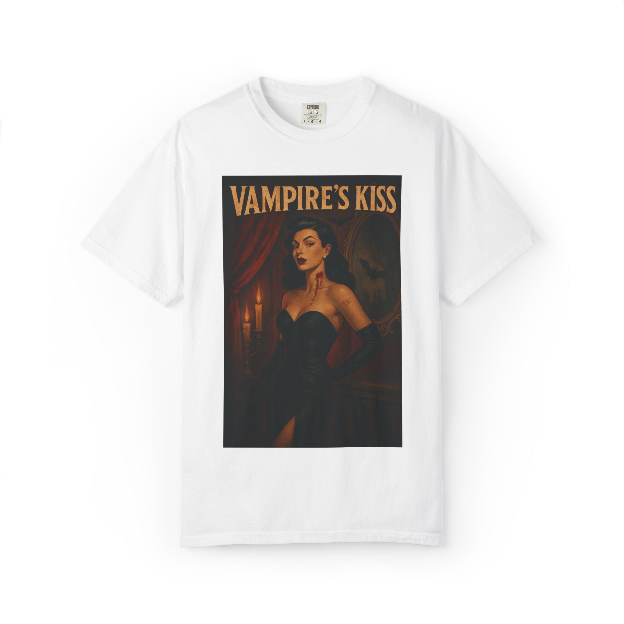 Vampire’s Kiss – Retro Pin-Up Vampire Unisex T-Shirt