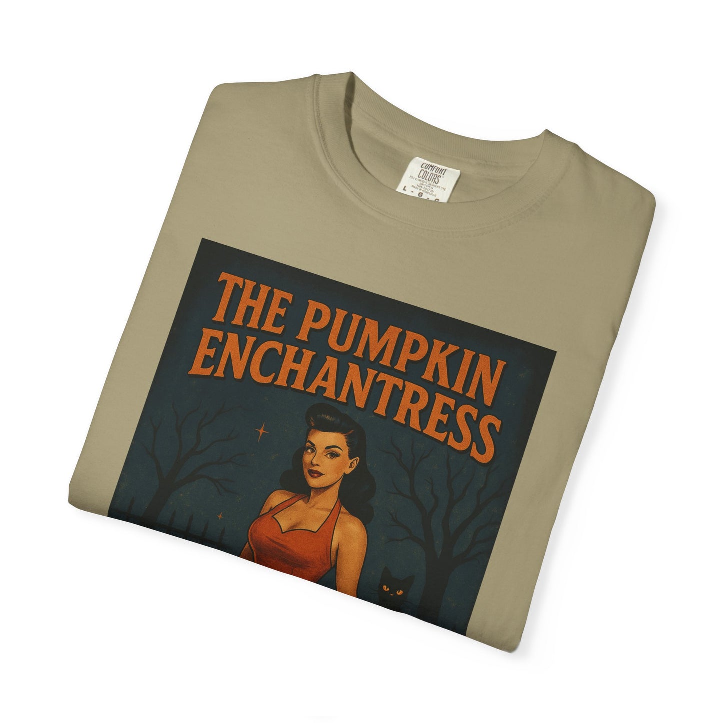 The Pumpkin Enchantress Halloween Unisex T-Shirt – Retro Witch Graphic Tee, Vintage Pumpkin Horror Top, Spooky Unisex Scary Season Shirt - Madame Soulière
