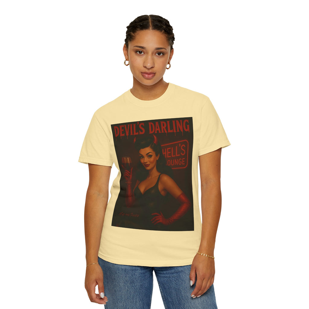 Devil’s Darling – Retro Pin-Up Devil Unisex T-Shirt