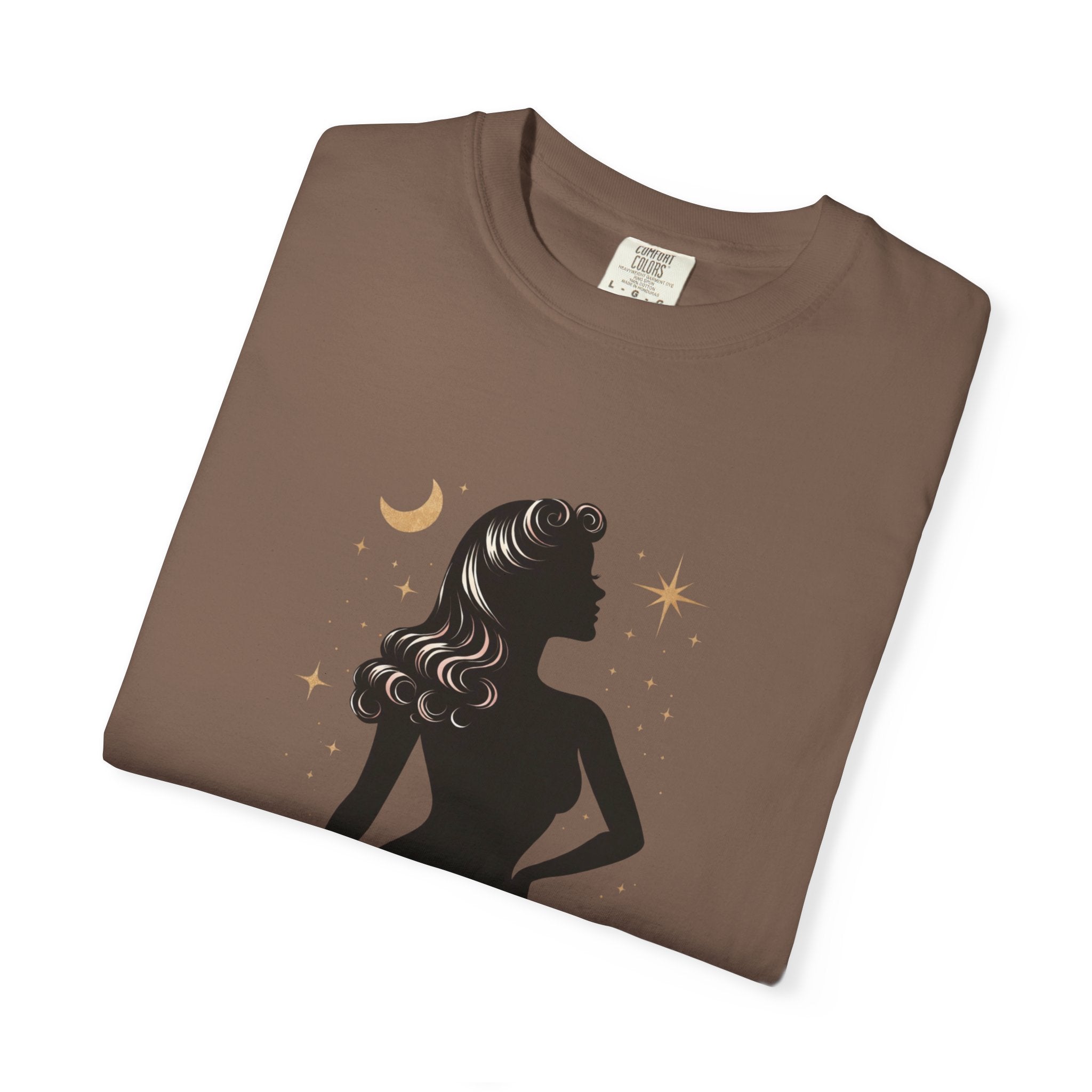 A Cosmic Woman Never Gets Lost – Vintage Feminine Cosmic T-Shirt