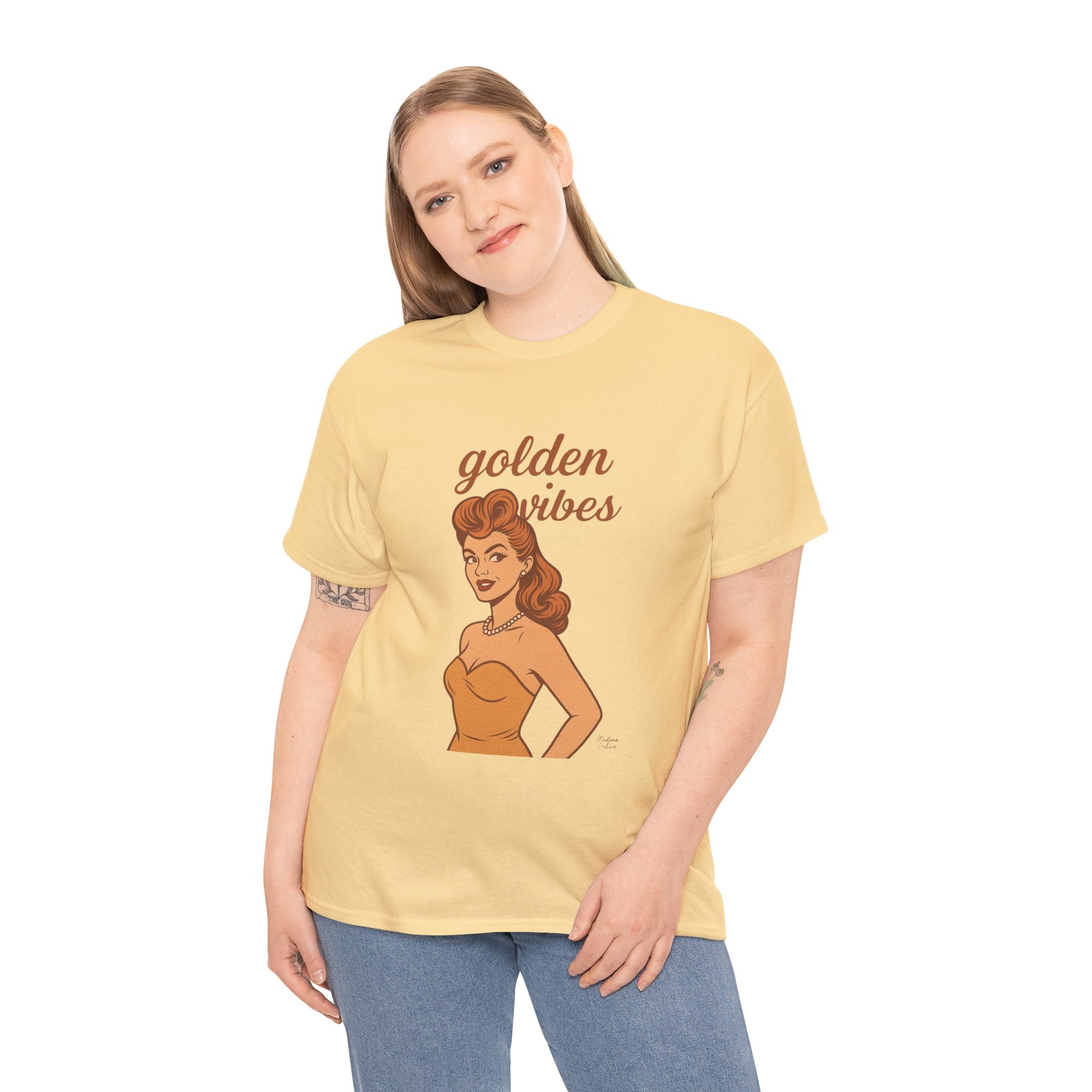 Golden Vibes – Retro Pin-Up Graphic Tee | Unisex Vintage Aesthetic T-Shirt - Madame Soulière