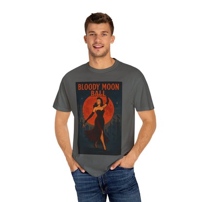 Bloody Moon Halloween Unisex T-Shirt – Vampire Retro Graphic Tee, Vintage Horror Spooky Top, Scary Season Shirt - Madame Soulière