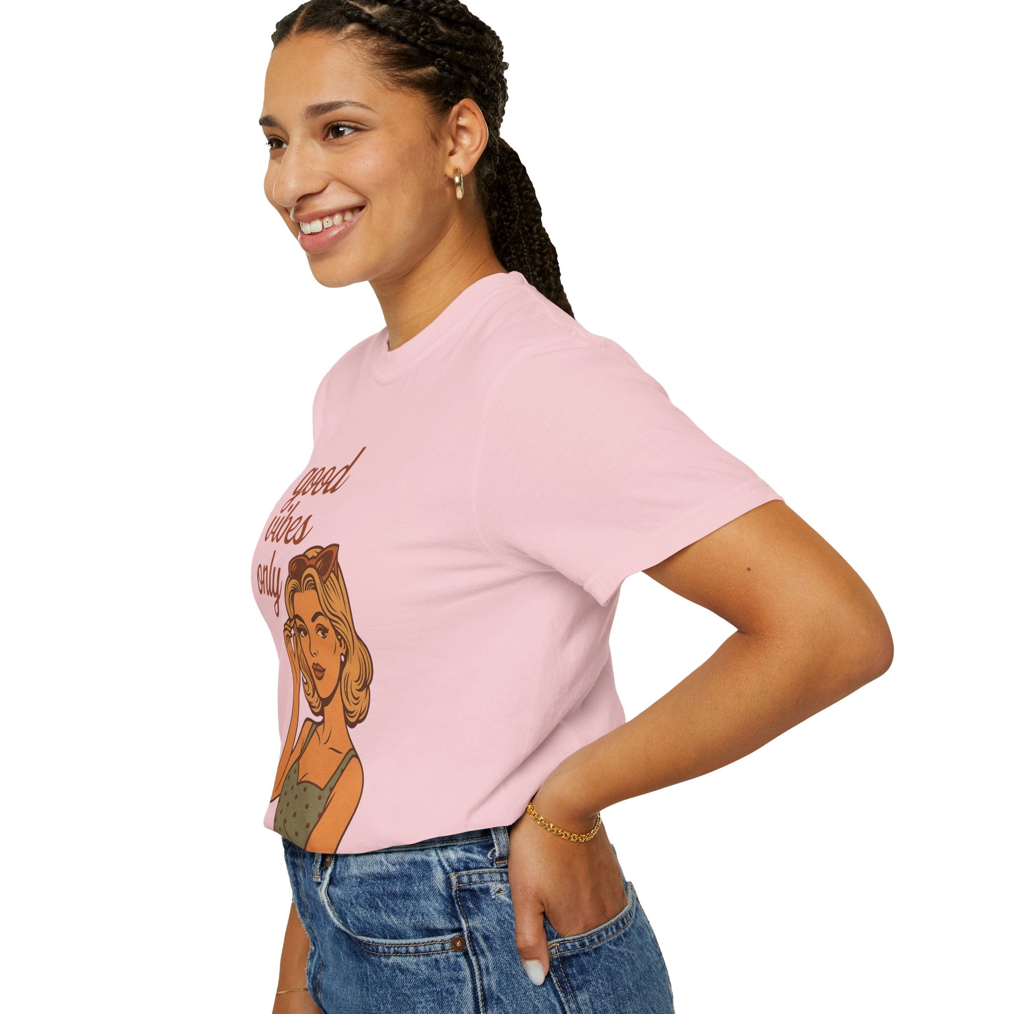 Good Vibes Only – Retro Pin-Up Vintage T-Shirt