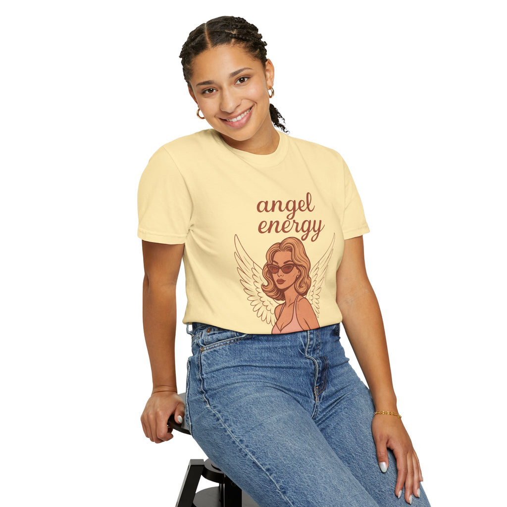 Angel Energy – Retro Vintage T-Shirt