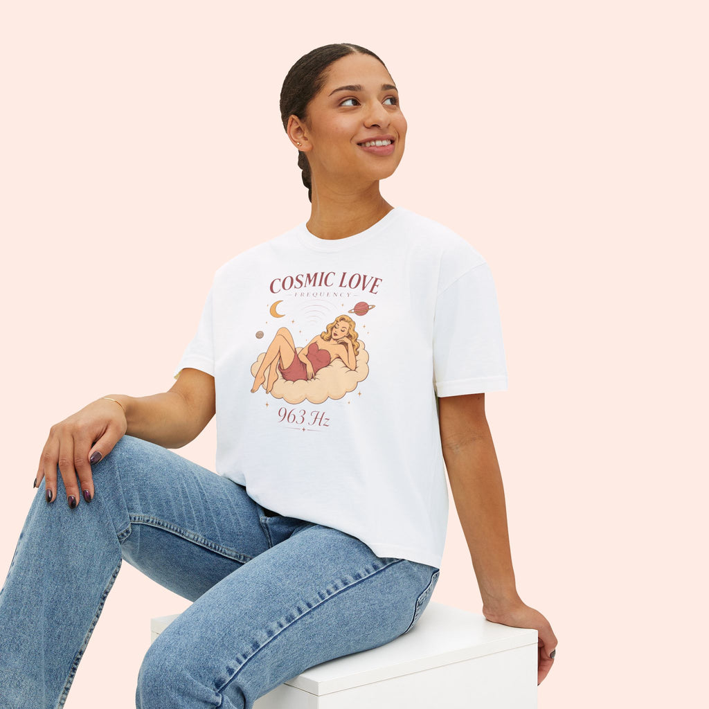 Cosmic Feminine Frequency – Retro Pin-Up Vintage Boxy T-Shirt