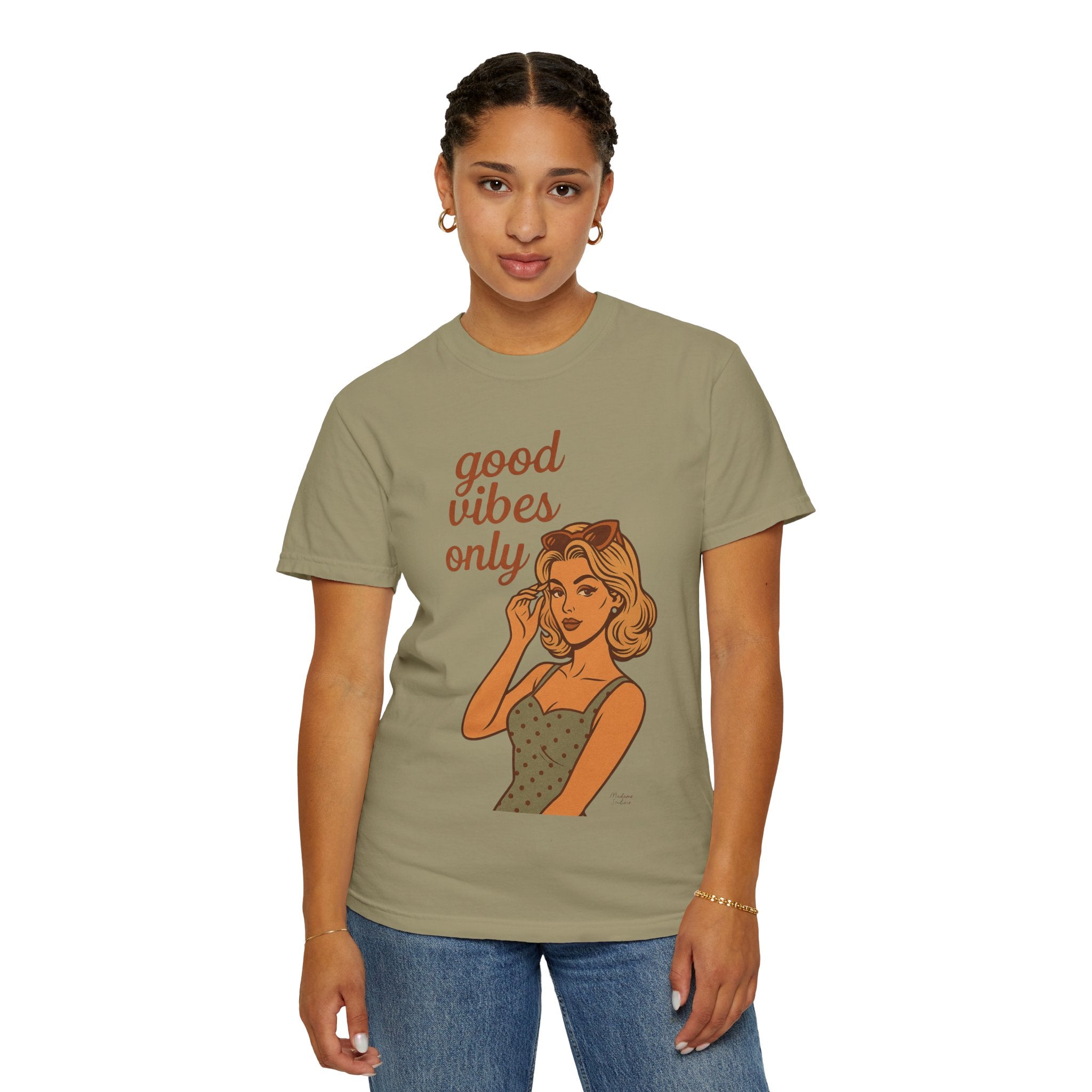 Good Vibes Only – Retro Pin-Up Vintage T-Shirt