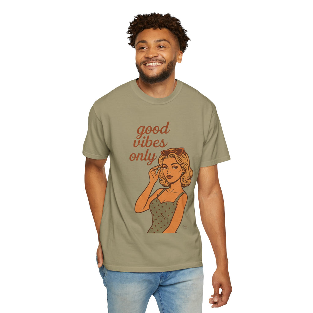 Good Vibes Only – Retro Pin-Up Vintage T-Shirt