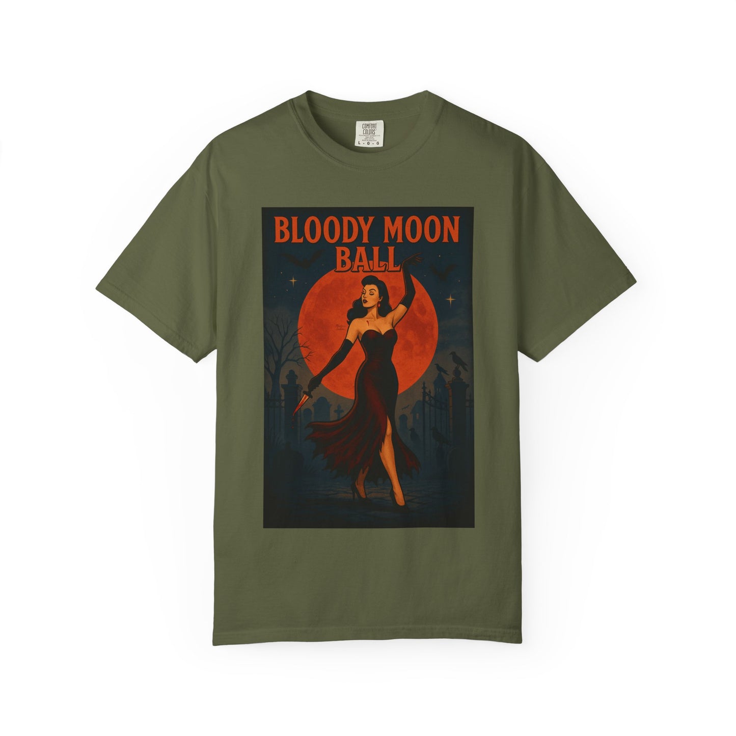 Bloody Moon Halloween Unisex T-Shirt – Vampire Retro Graphic Tee, Vintage Horror Spooky Top, Scary Season Shirt - Madame Soulière