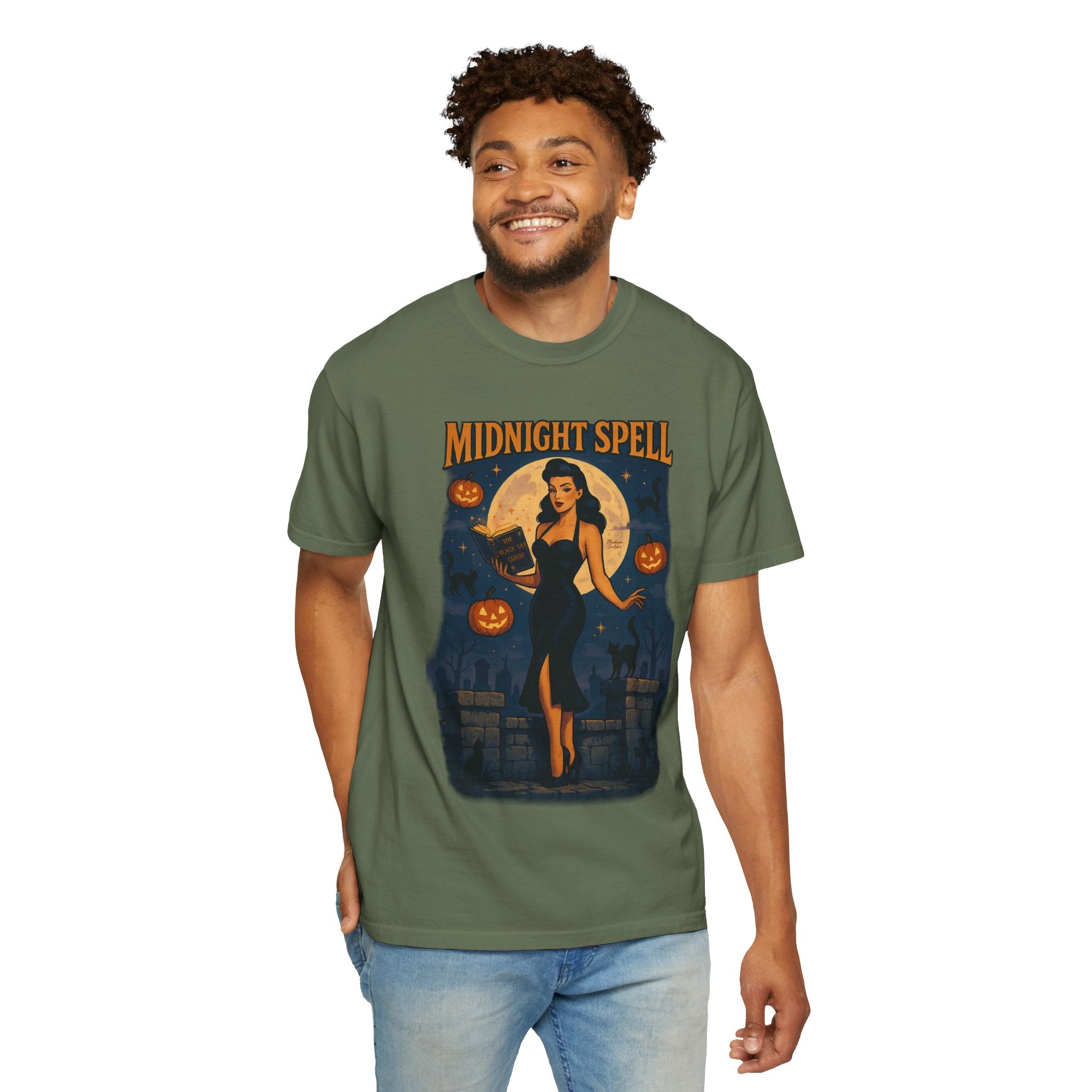 Midnight Spell – Retro Pin-Up Witch Unisex Halloween T-Shirt