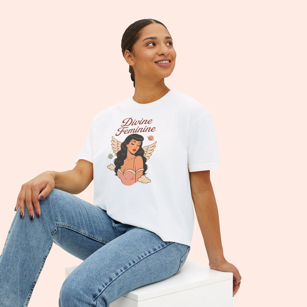 Divine Feminine - Retro Pin Up Celestial Graphic Boxy T-Shirt