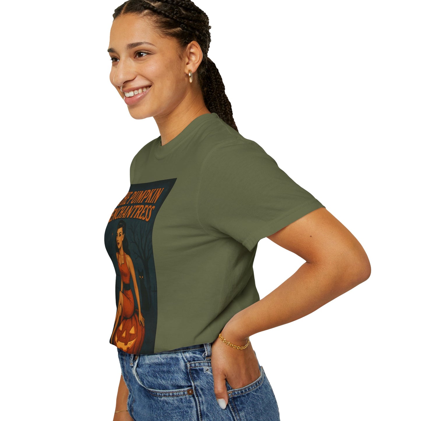 The Pumpkin Enchantress Halloween Unisex T-Shirt – Retro Witch Graphic Tee, Vintage Pumpkin Horror Top, Spooky Unisex Scary Season Shirt - Madame Soulière