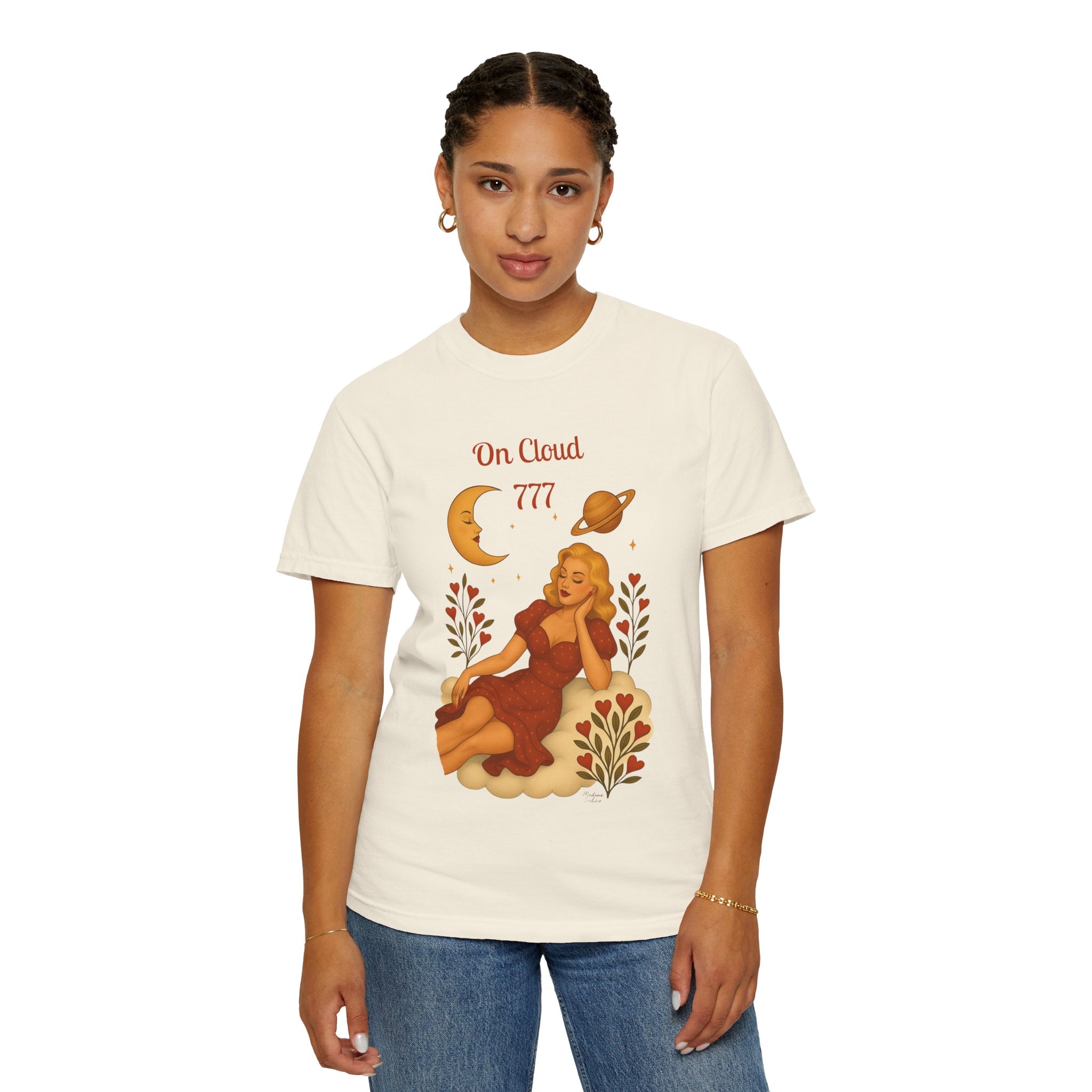 On Cloud 777 – Retro Divine Feminine Vintage T-Shirt