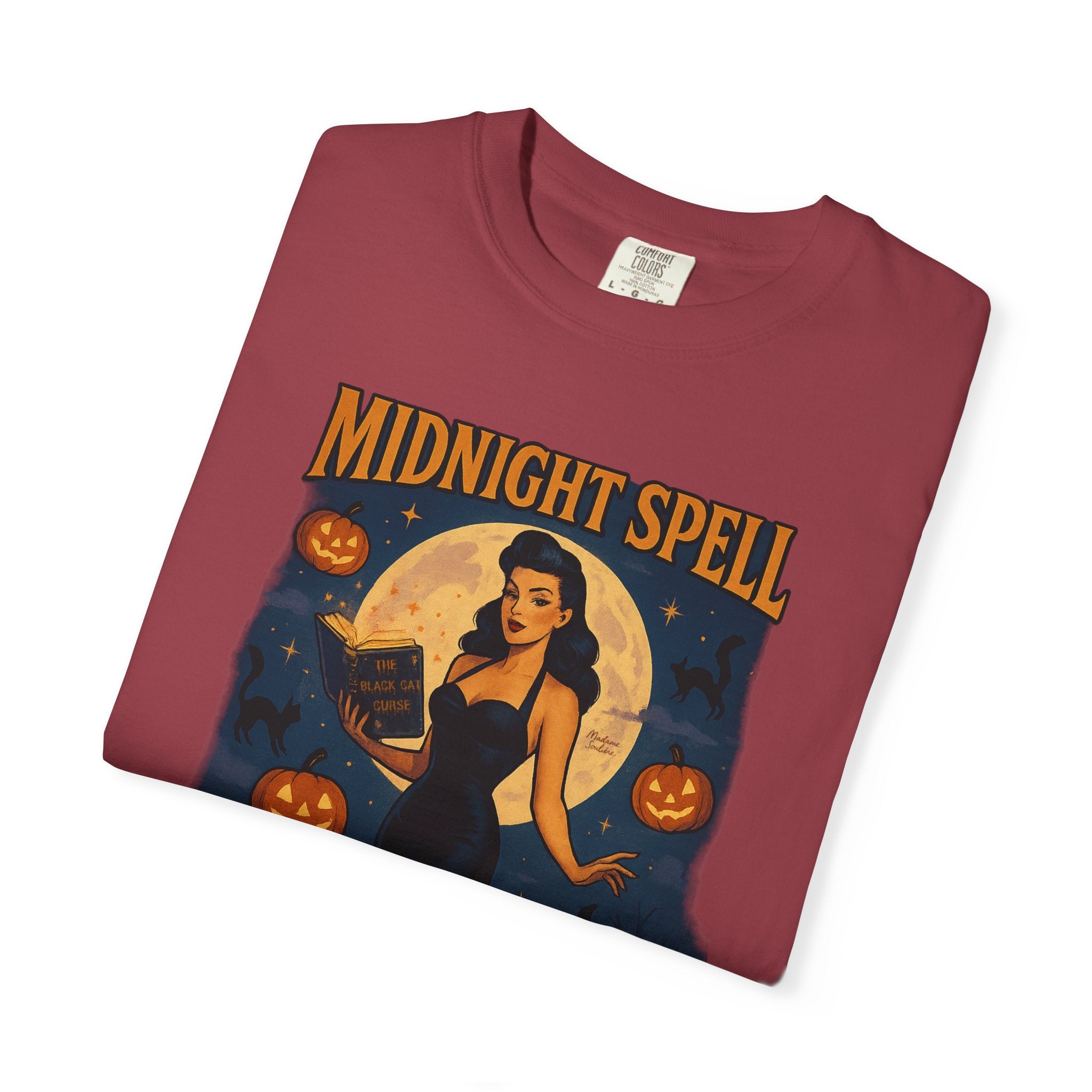 Midnight Spell – Retro Pin-Up Witch Unisex Halloween T-Shirt