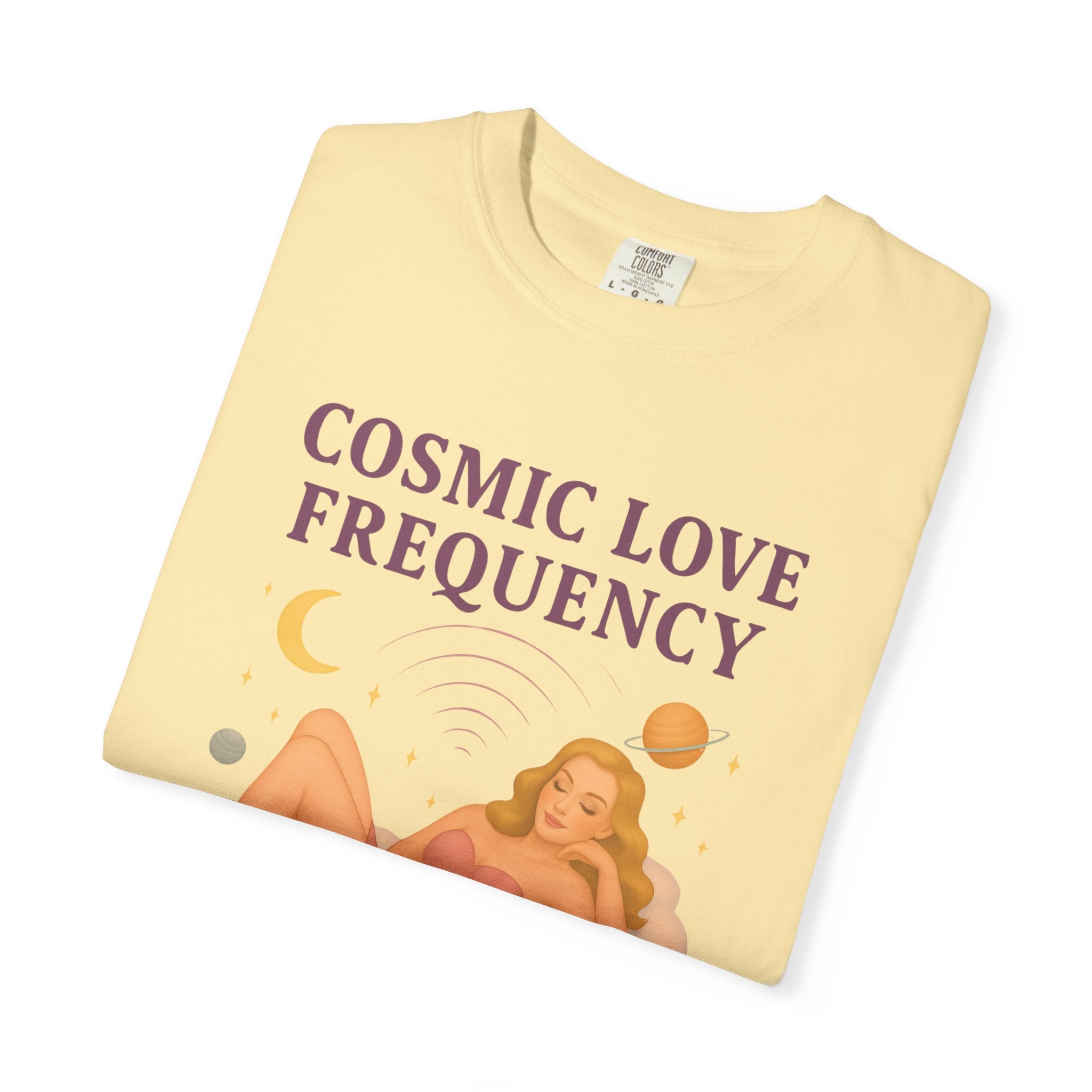 Cosmic Feminine Frequency – Retro Pin-Up Vintage T-Shirt