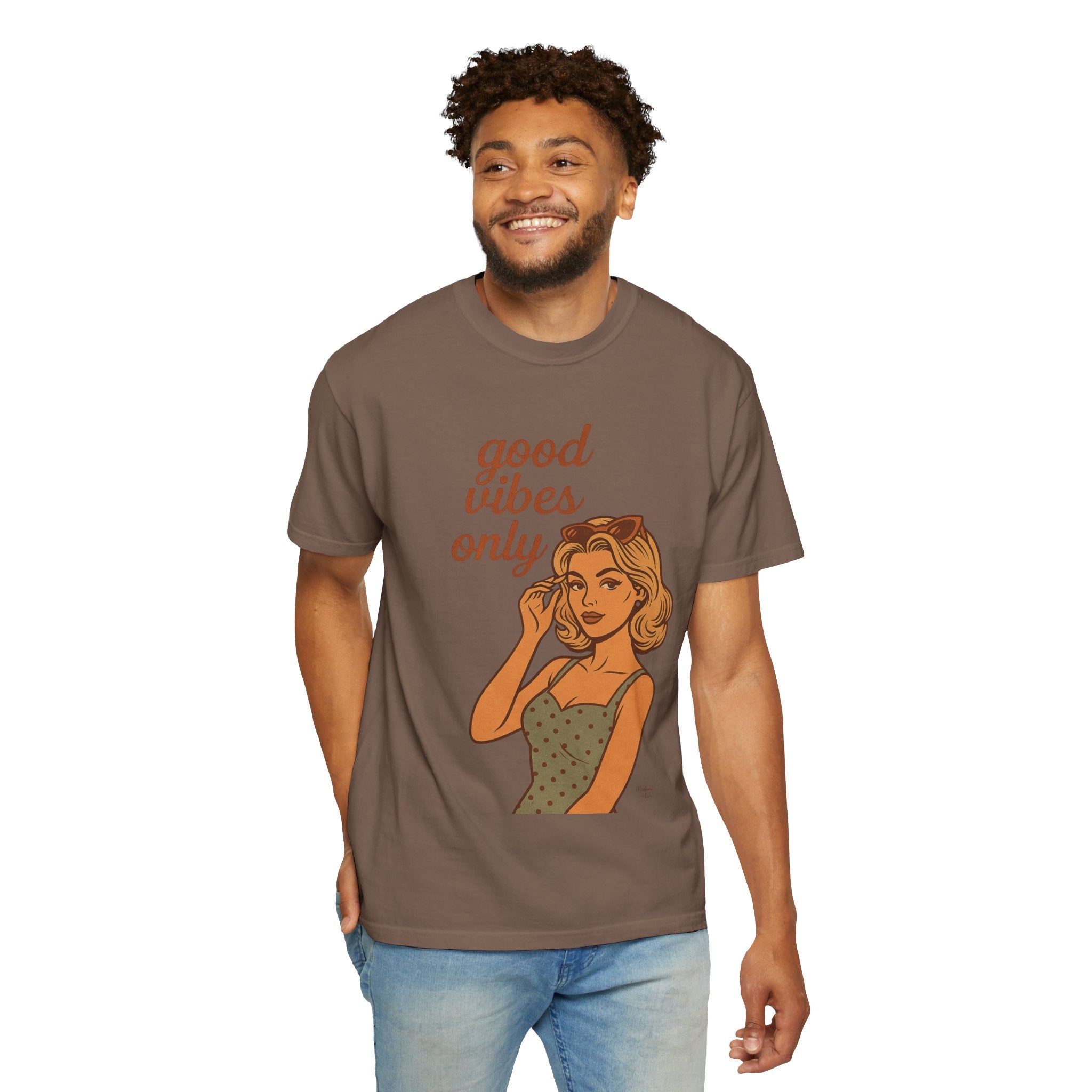 Good Vibes Only – Retro Pin-Up Vintage T-Shirt