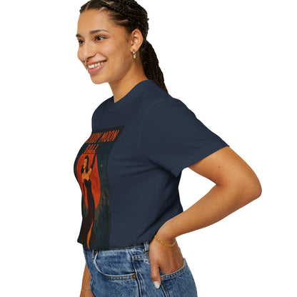 Bloody Moon Halloween Unisex T-Shirt – Vampire Retro Graphic Tee, Vintage Horror Spooky Top, Scary Season Shirt - Madame Soulière