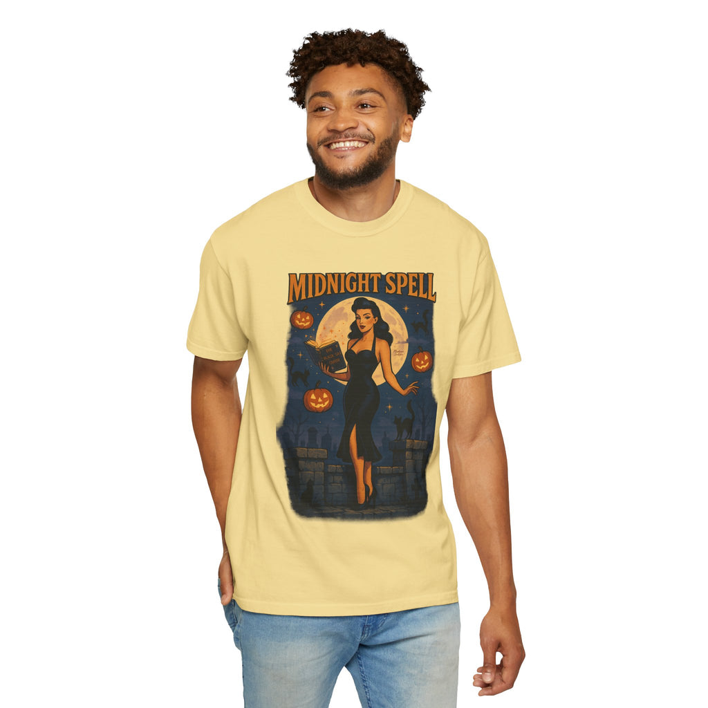 Midnight Spell – Retro Pin-Up Witch Unisex Halloween T-Shirt