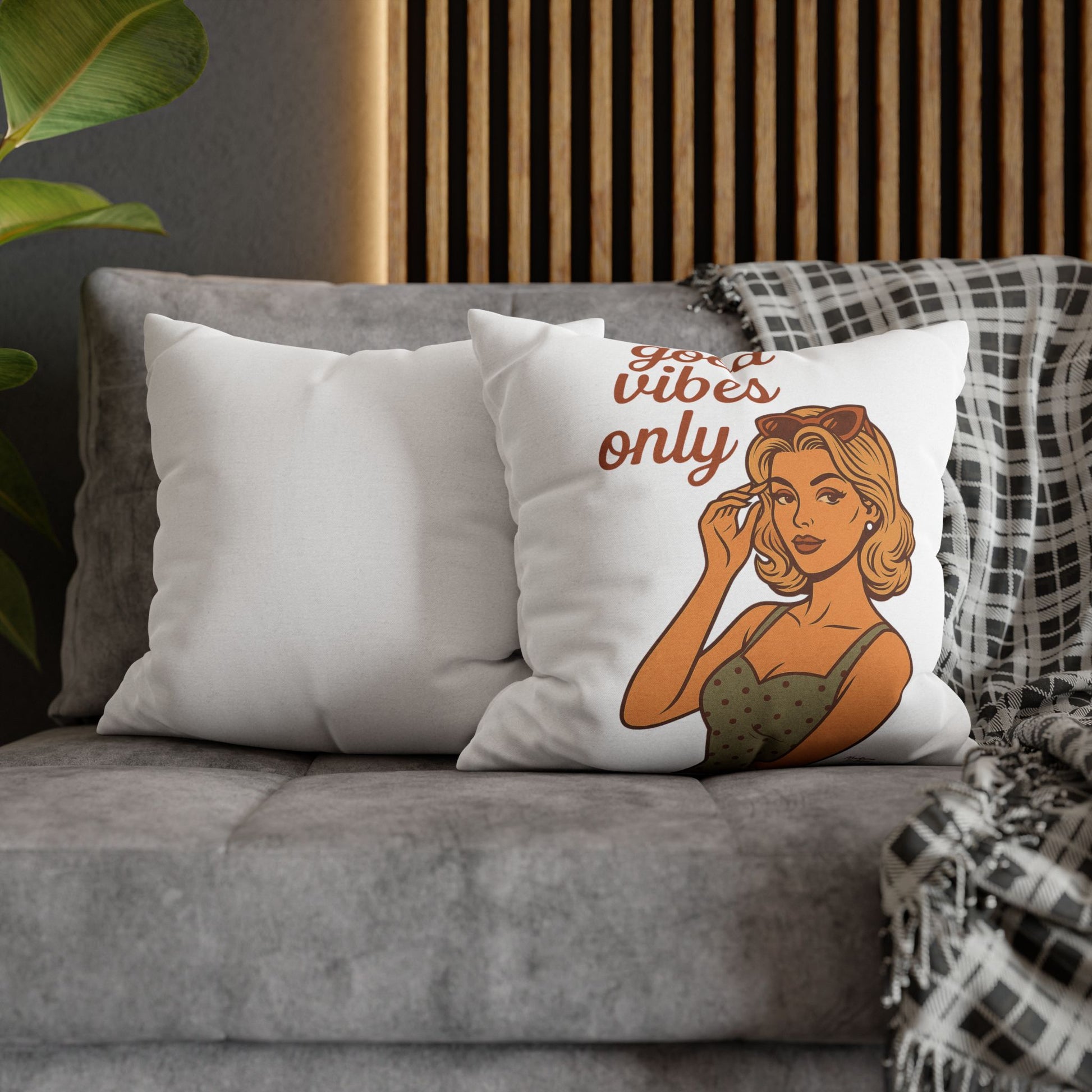Good Vibes Only Starts Here - Retro Spiritual Pillow, Aesthetic Home Decor - Madame Soulière