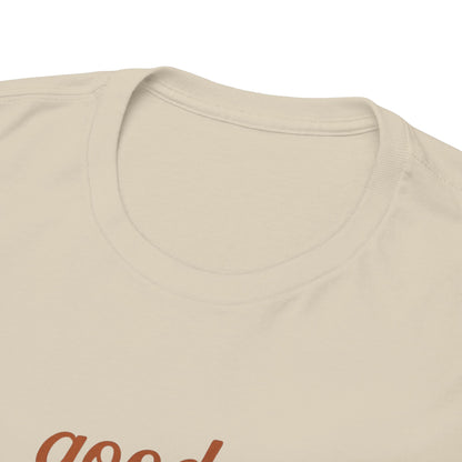 Retro Graphic Unisex T-Shirt – Good Vibes Only Vintage Pin Up Tee, 50s Inspired Feminine Empowerment Top, Spiritual Positive Energy Shirt - Madame Soulière