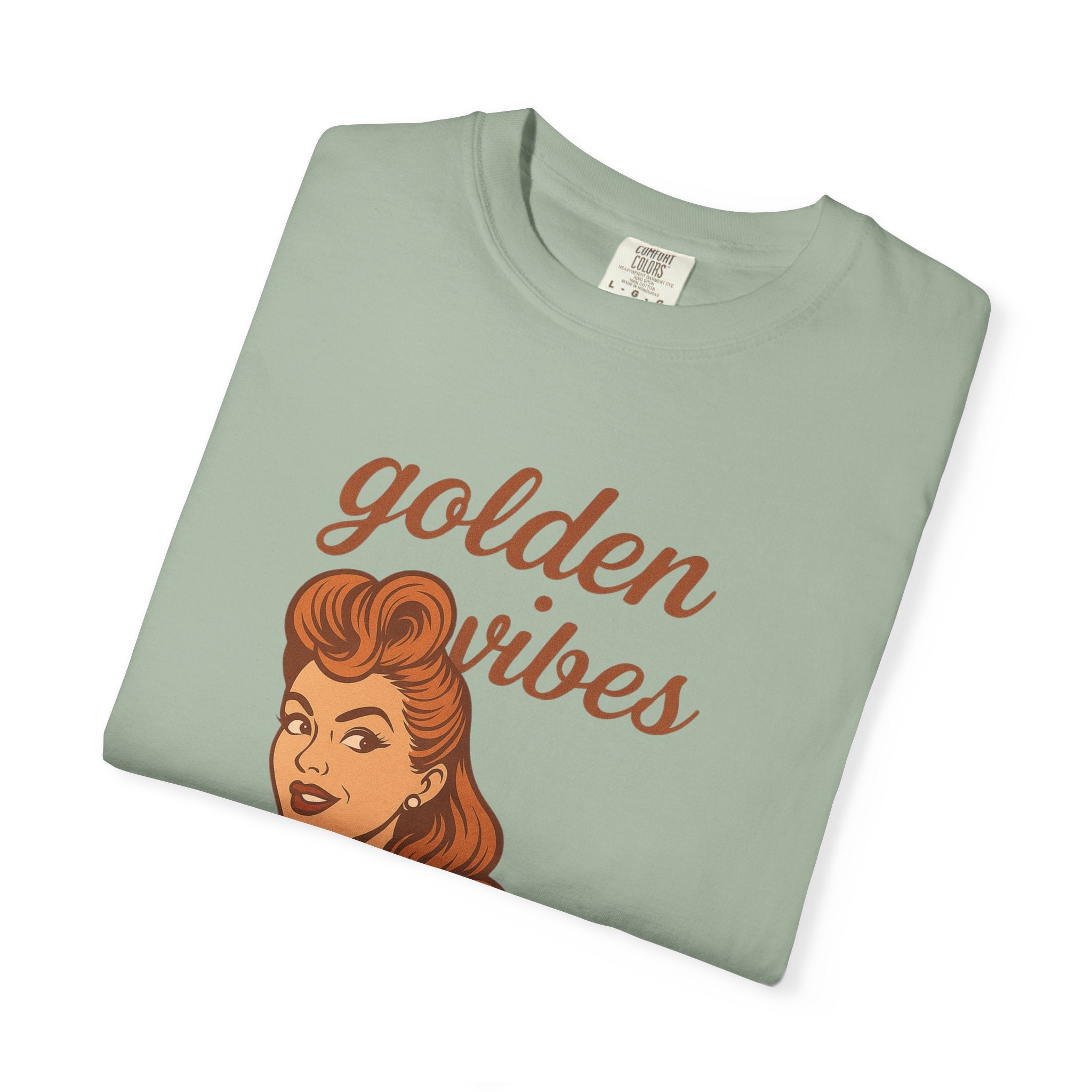 Golden Vibes – Retro Pin-Up Vintage T-Shirt