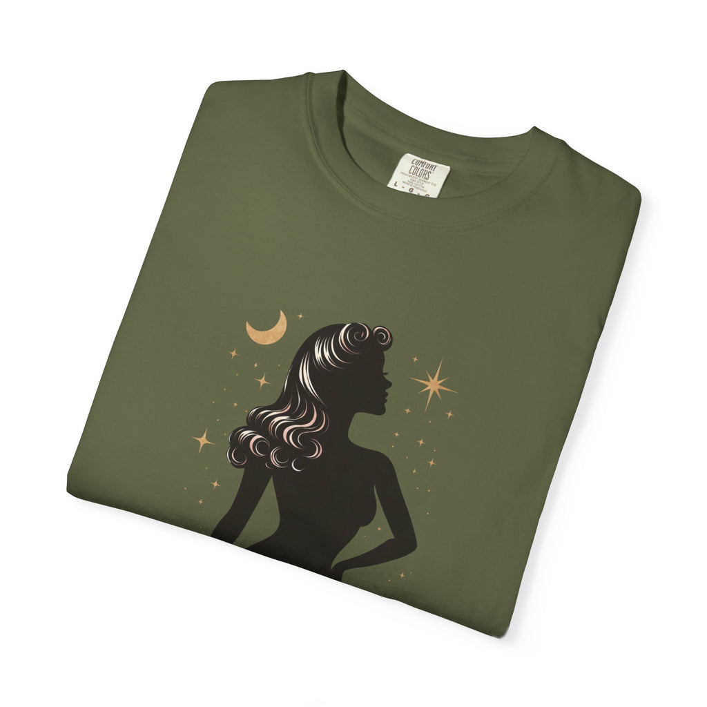 A Cosmic Woman Never Gets Lost – Vintage Feminine Cosmic T-Shirt