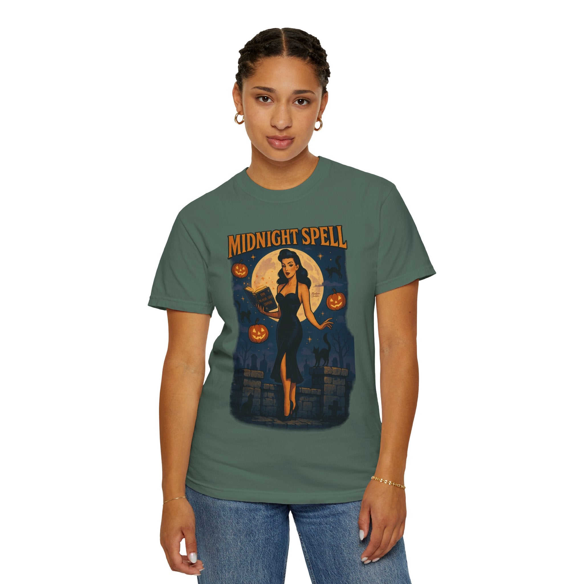 Midnight Spell – Retro Pin-Up Witch Unisex Halloween T-Shirt