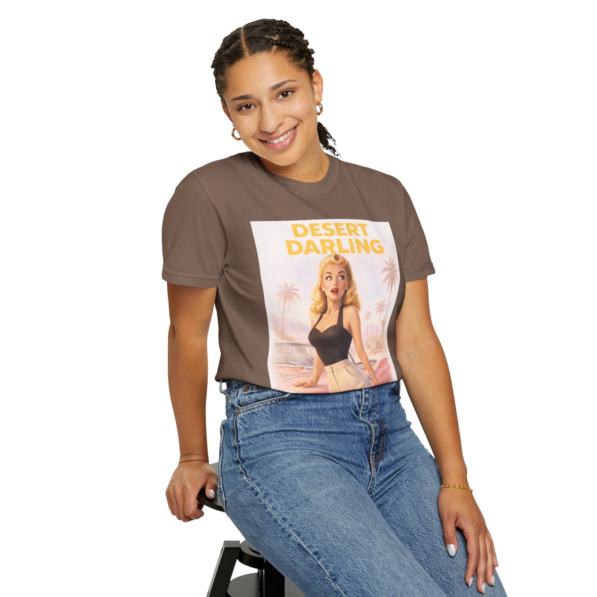 Desert Darling – Retro Pin-Up Graphic T-Shirt