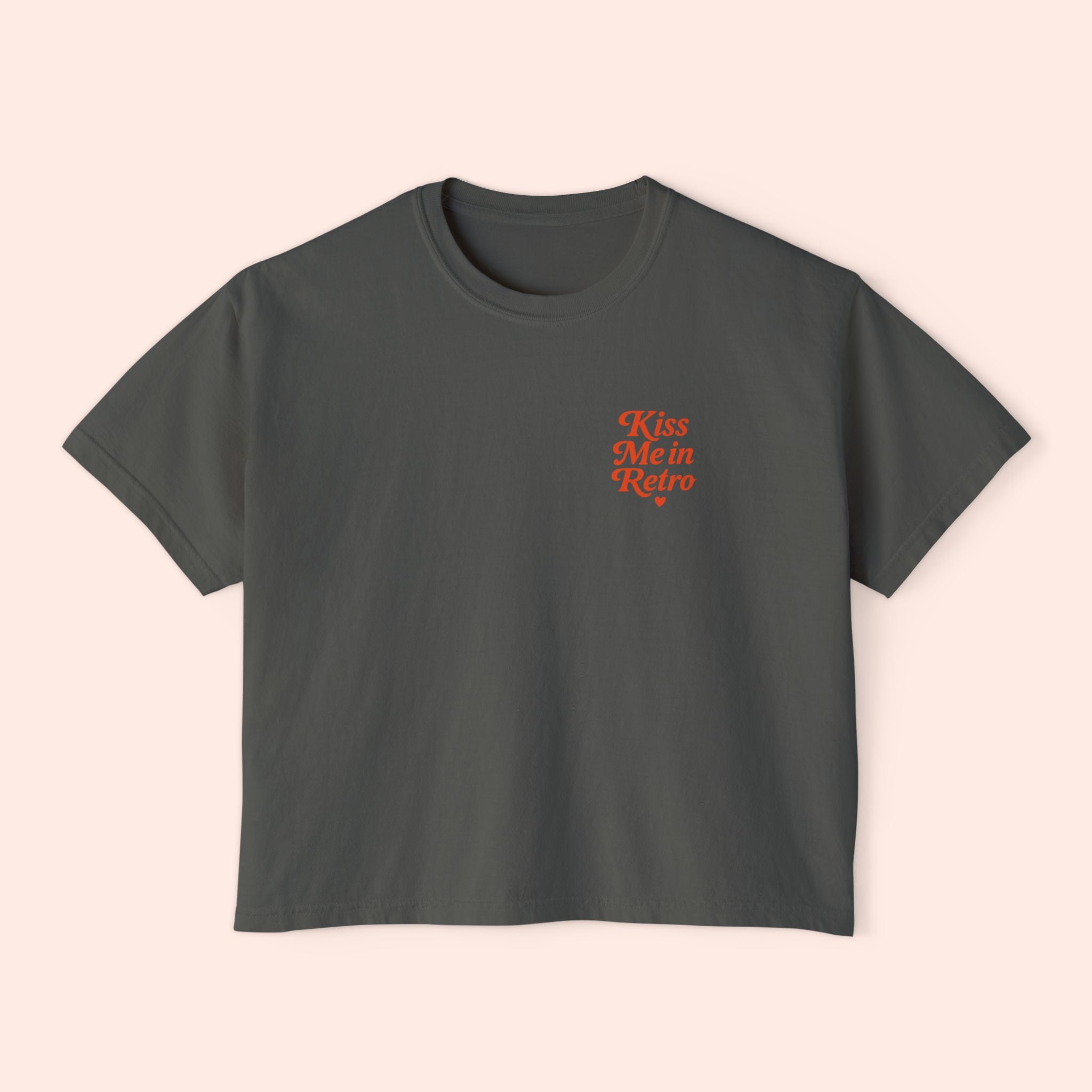 Kiss Me in Retro Graphic T-Shirt – Vintage Mini Motif Boxy T-Shirt