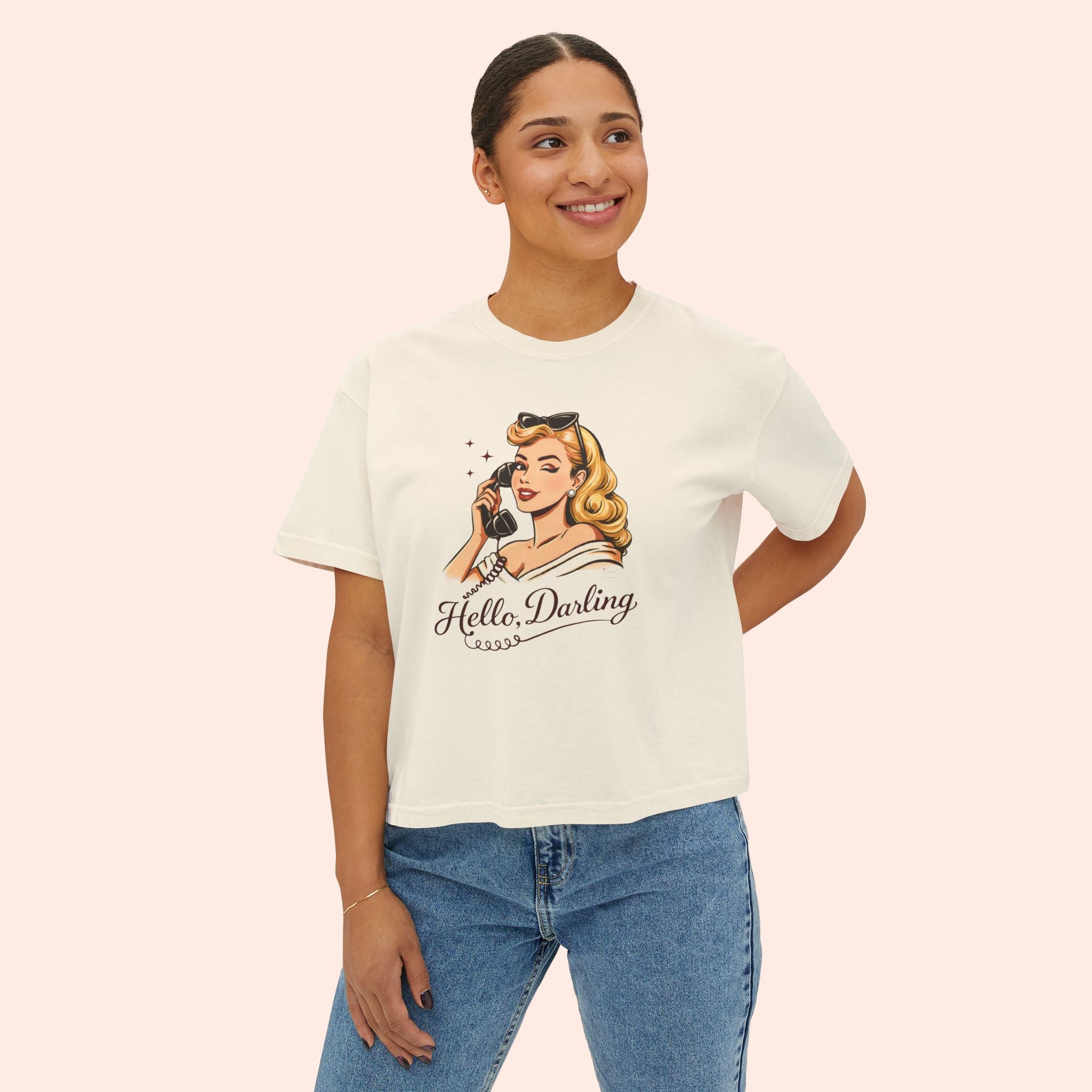 Hello Darling - Retro Pin-Up Graphic Boxy T-Shirt