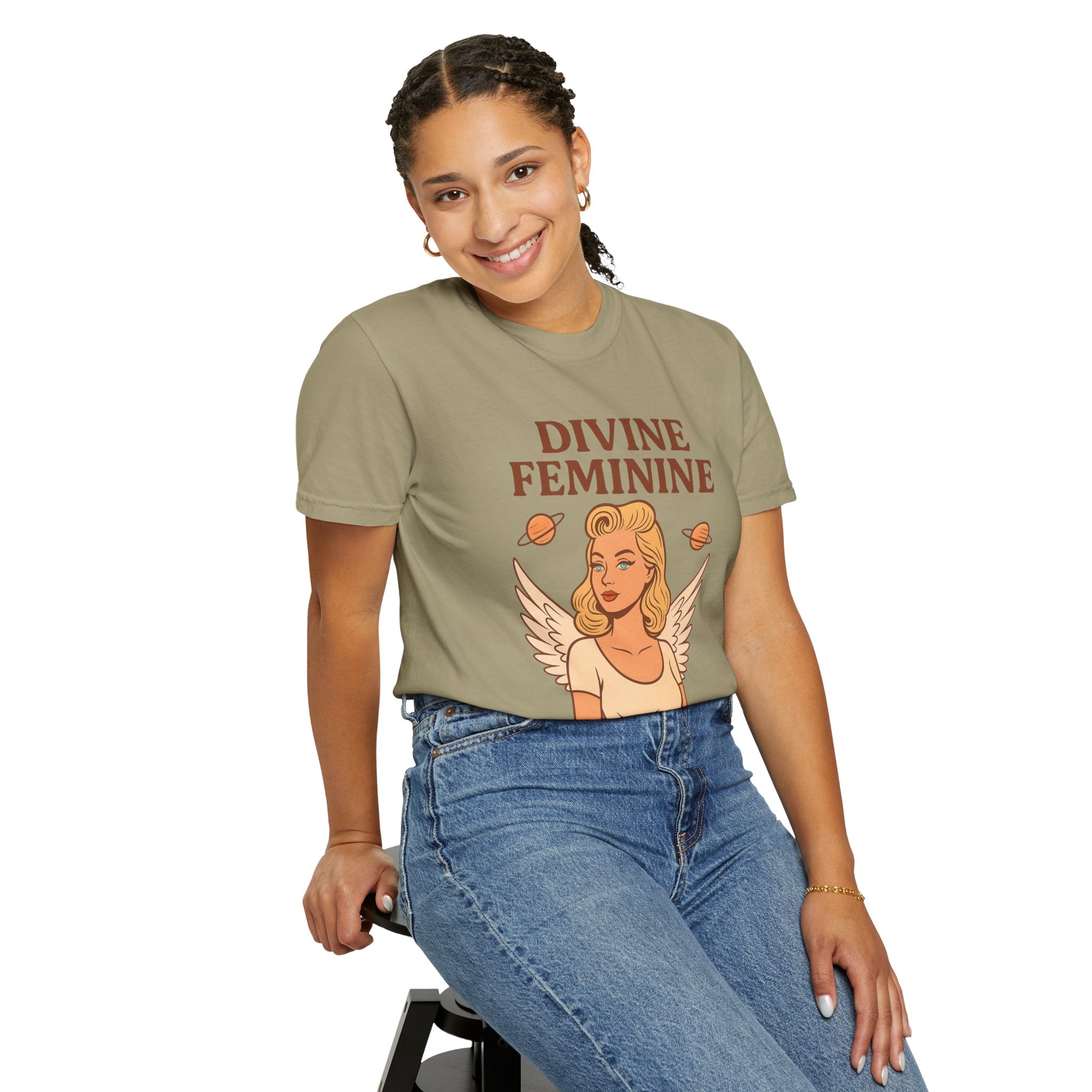 Divine Feminine Graphic T-Shirt – Vintage 50s Pin-Up Unisex Tee
